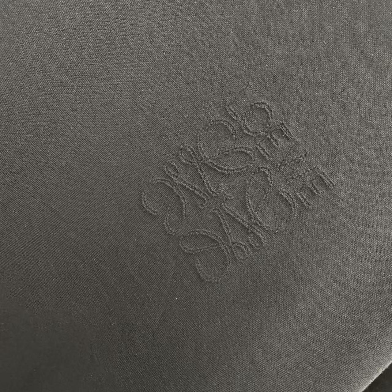 LuxluxHouse Best Quality Clothes T-shirt Loewe