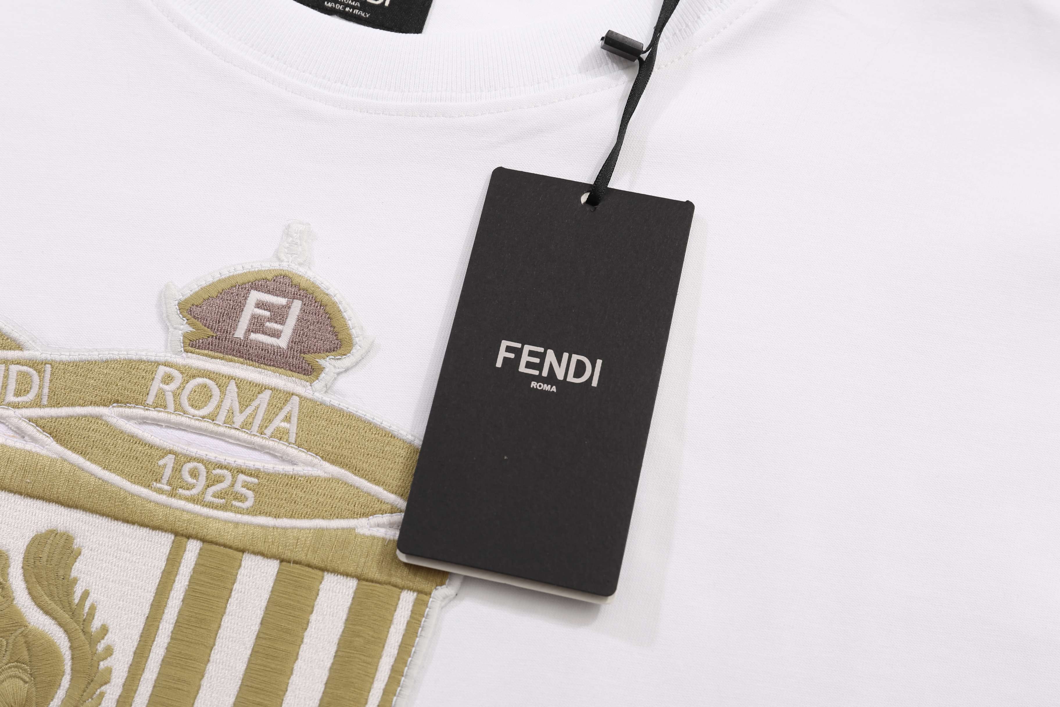 LuxluxHouse Best Quality Clothes Fendi T-shirt