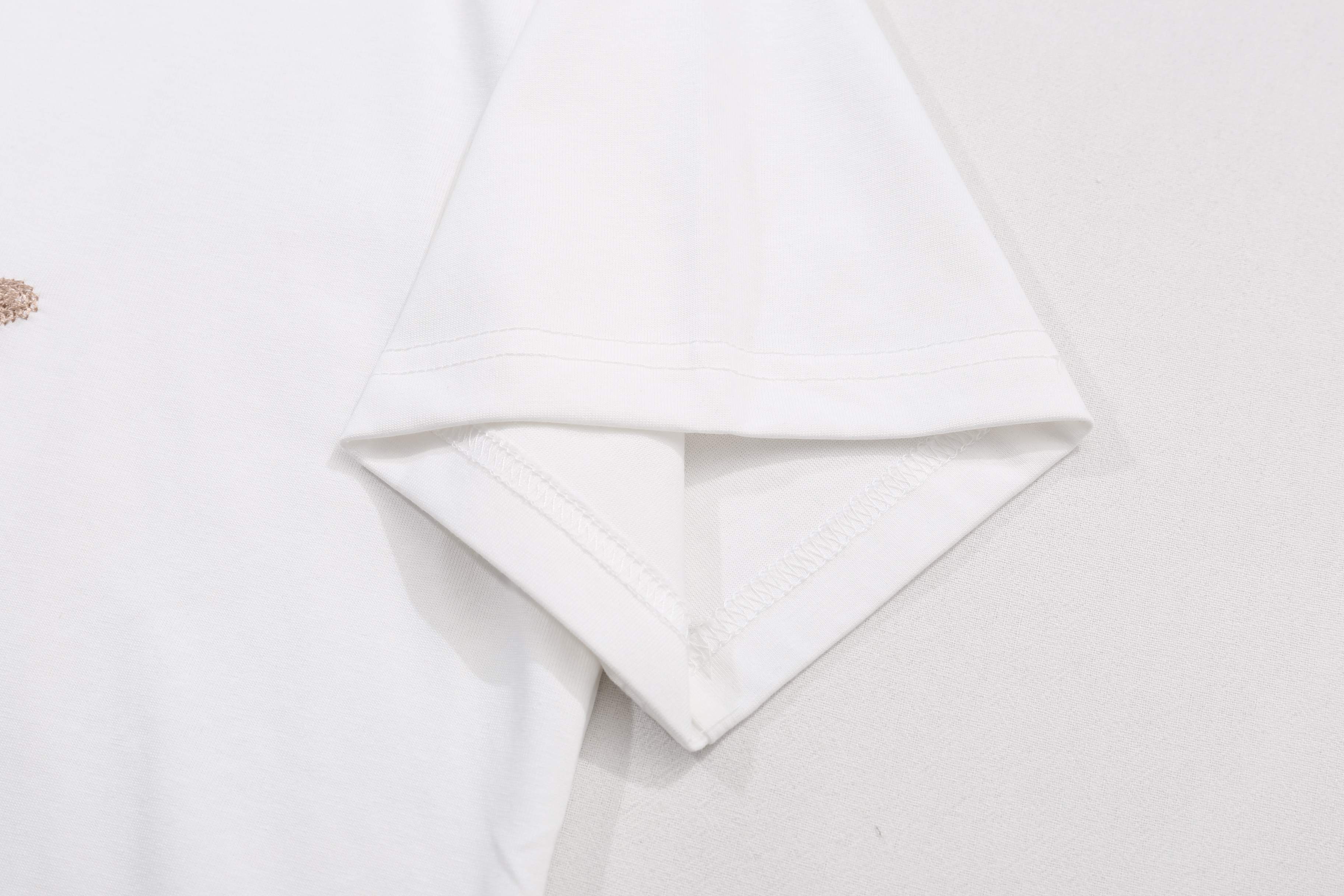 LuxluxHouse Best Quality Clothes Fendi T-shirt