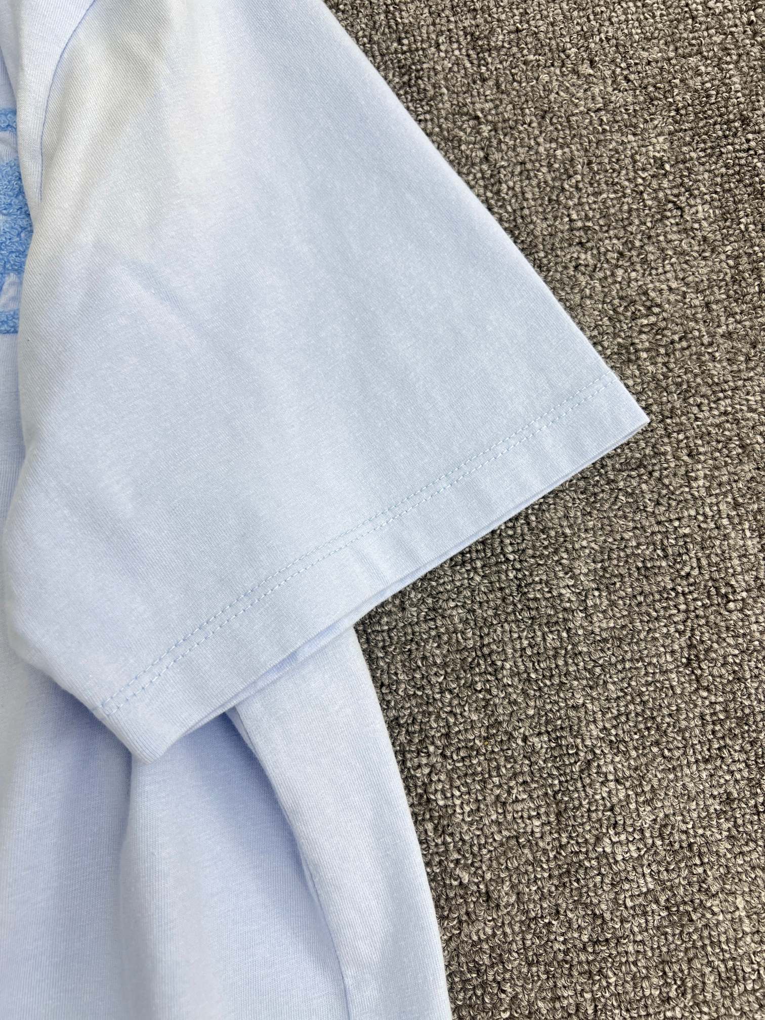 LuxluxHouse Best Quality Clothes T-shirt Loewe