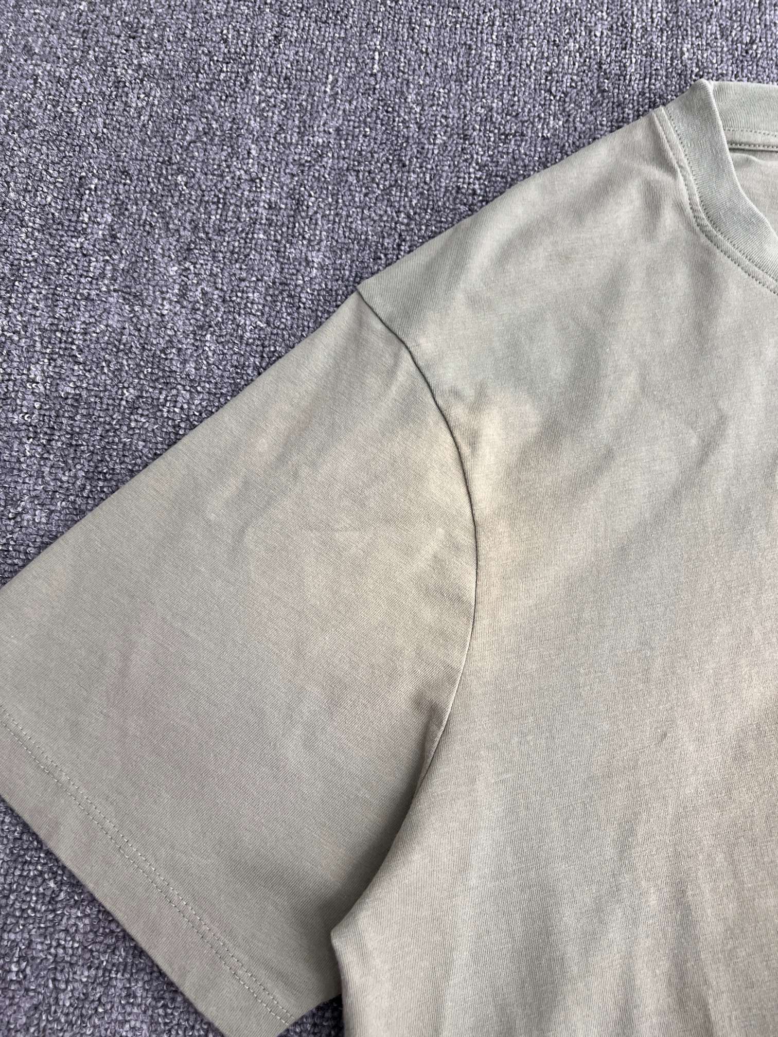 LuxluxHouse Best Quality Clothes T-shirt Loewe