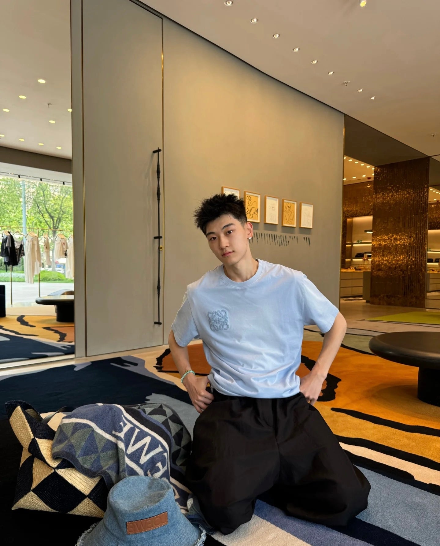 LuxluxHouse Best Quality Clothes T-shirt Loewe