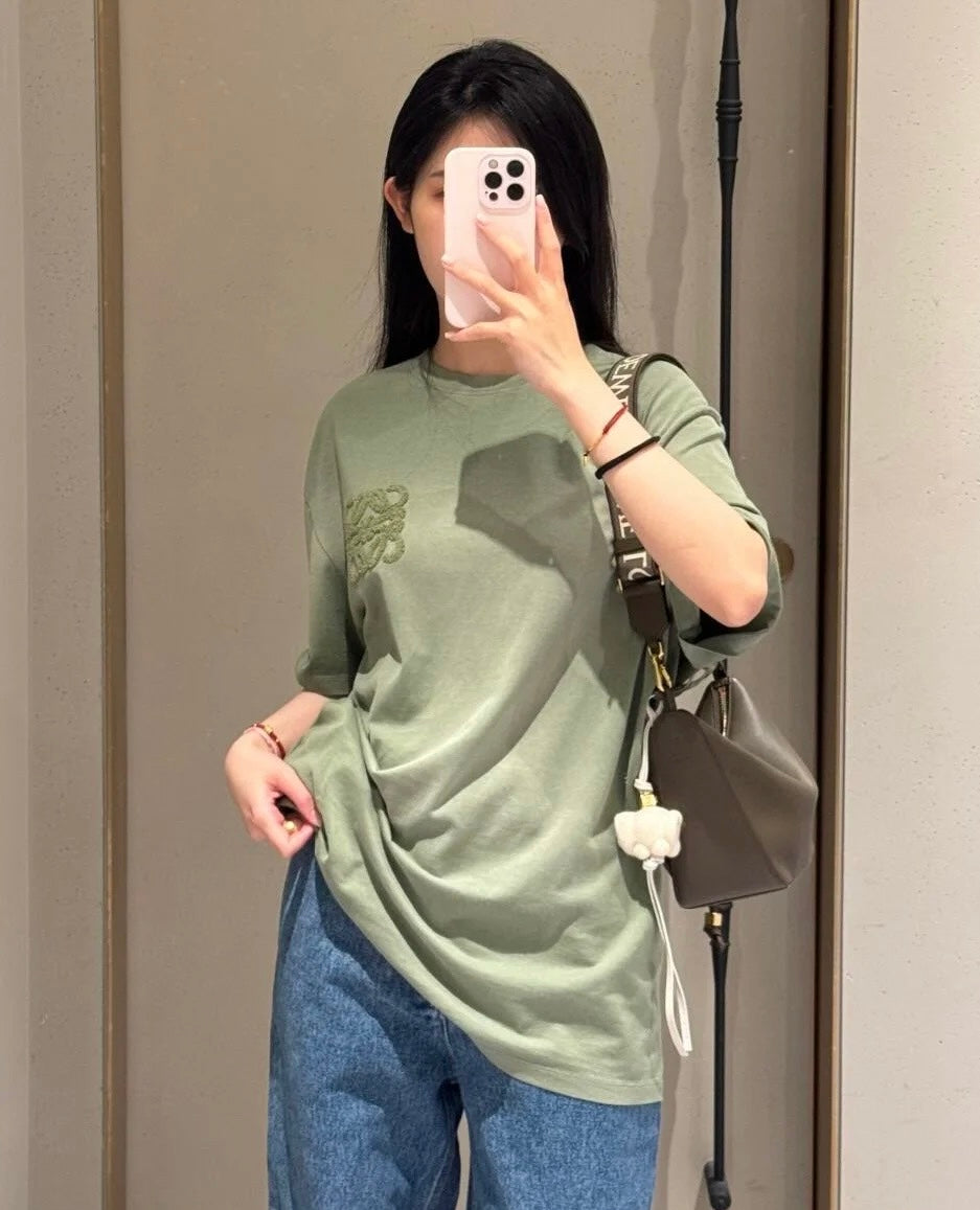 LuxluxHouse Best Quality Clothes T-shirt Loewe