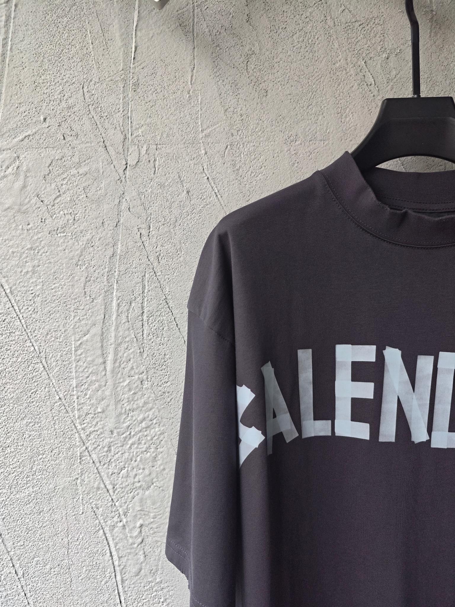 LuxluxHouse Best Quality Clothes Balenciaga T-shirt