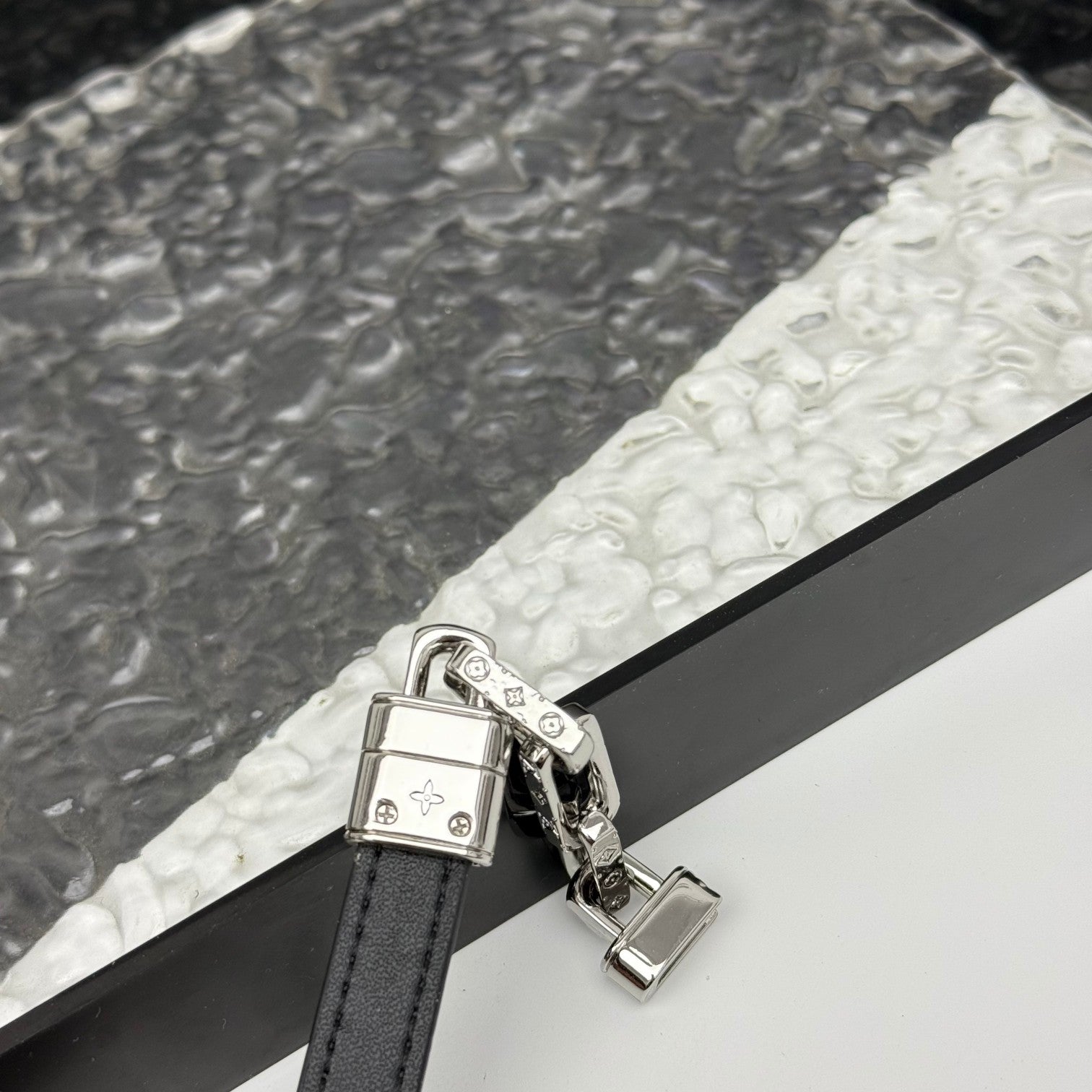 LuxluxHouse Best Quality Accessories Bracelet Louis Vuitton