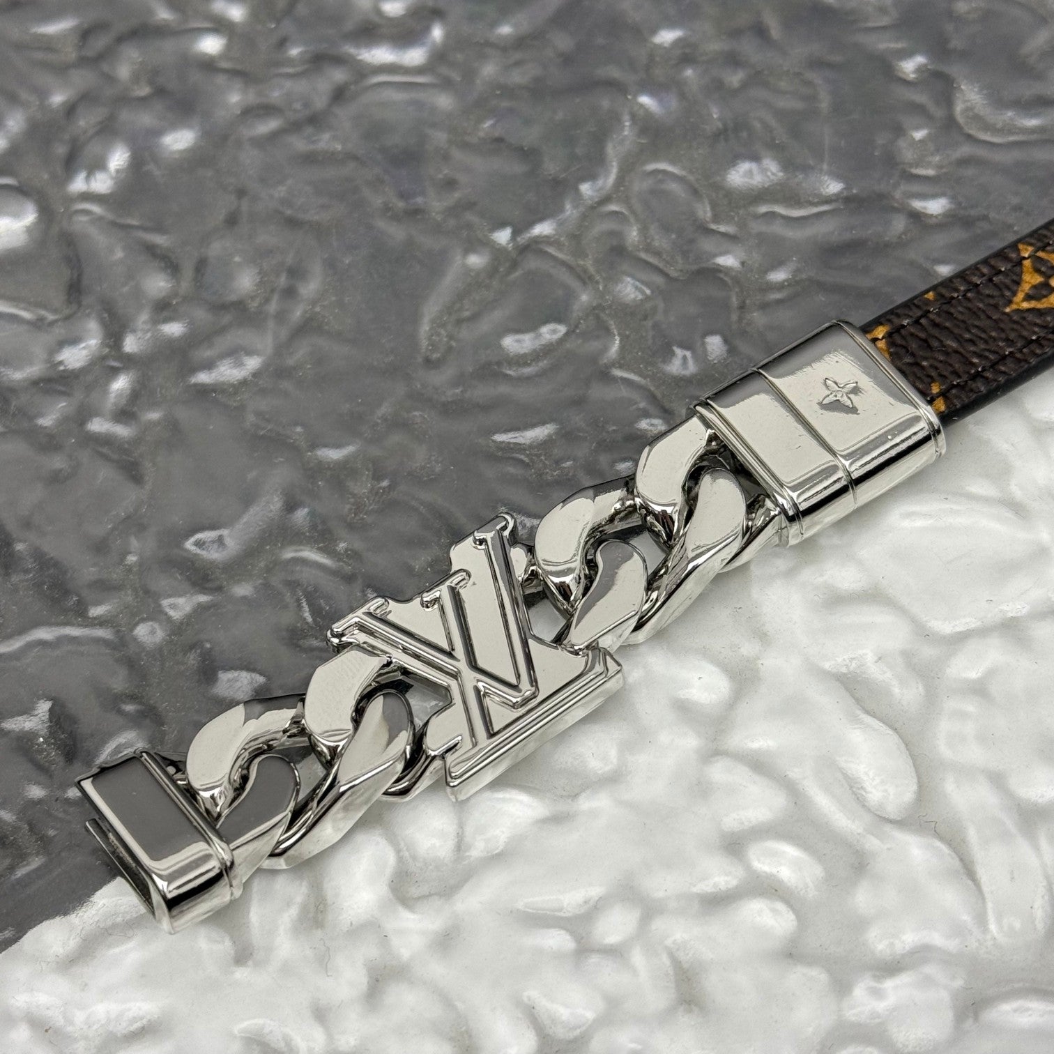 LuxluxHouse Best Quality Accessories Bracelet Louis Vuitton