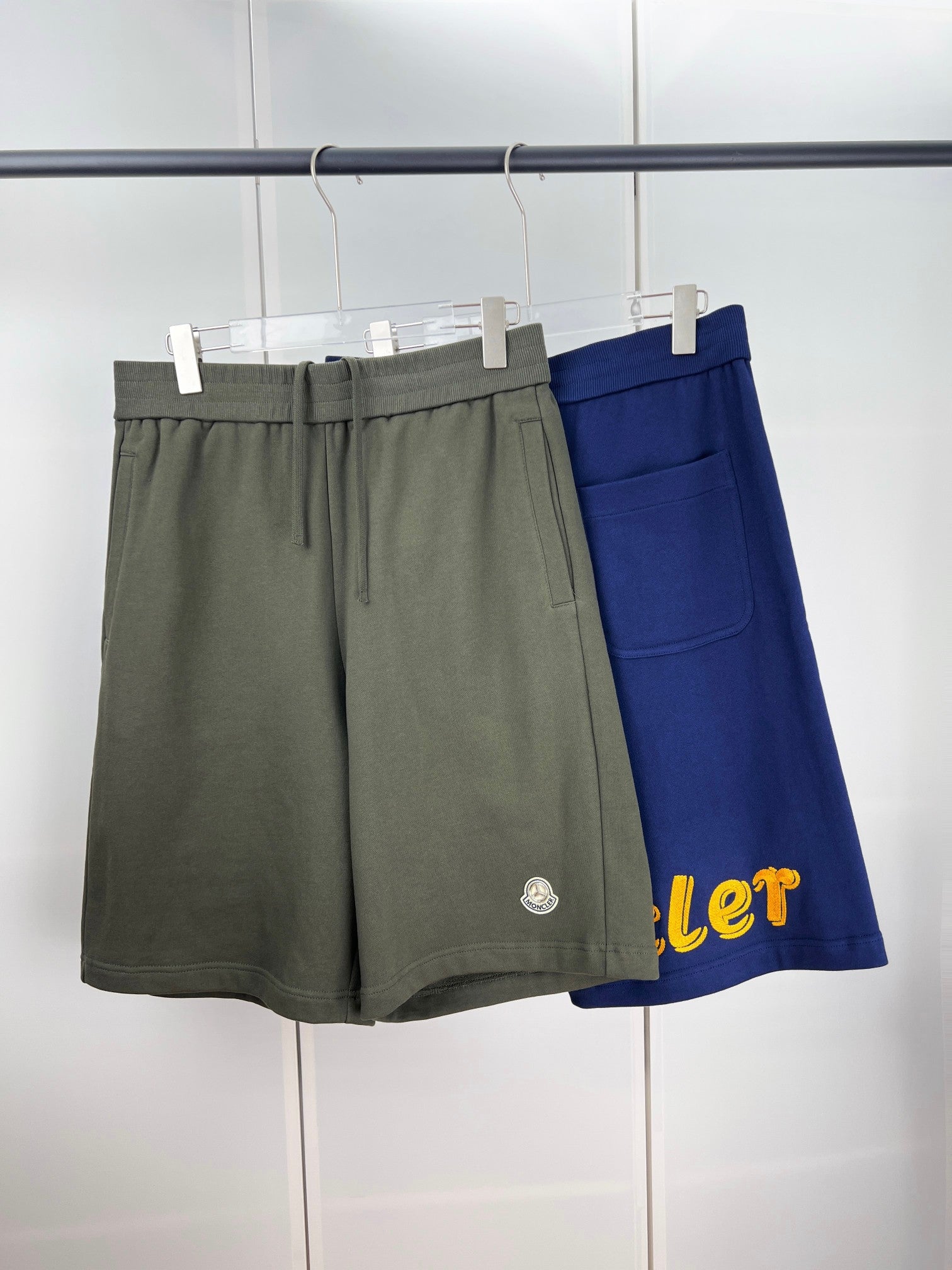 LuxluxHouse Best Quality Clothes Pants Moncler