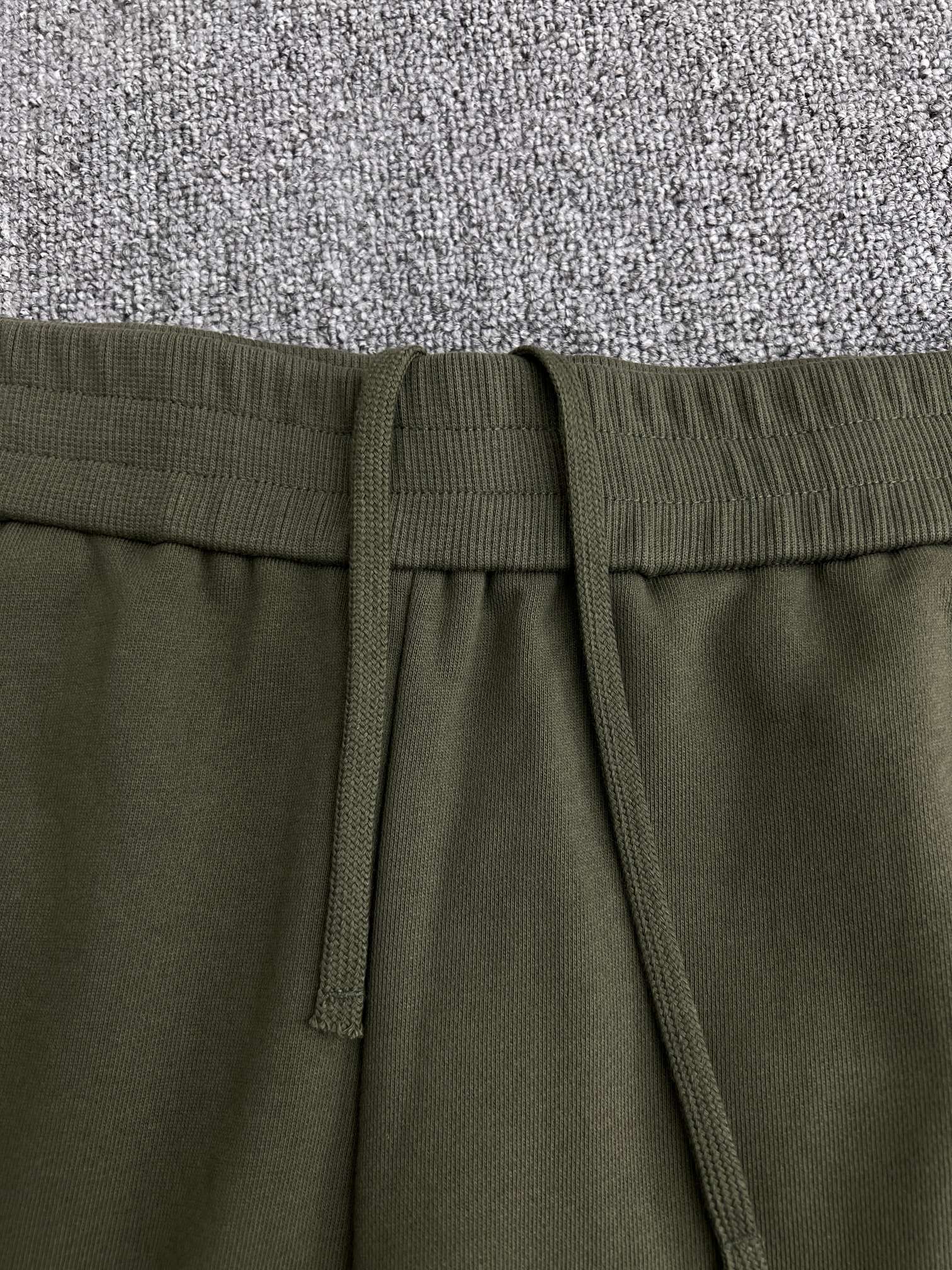 LuxluxHouse Best Quality Clothes Pants Moncler