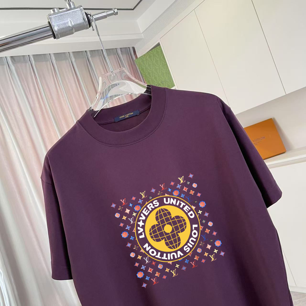 LuxluxHouse Best Quality Clothes T-shirt Louis Vuitton