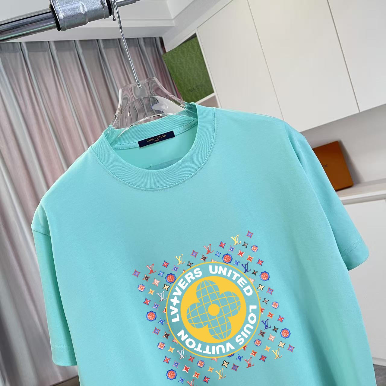 LuxluxHouse Best Quality Clothes T-shirt Louis Vuitton