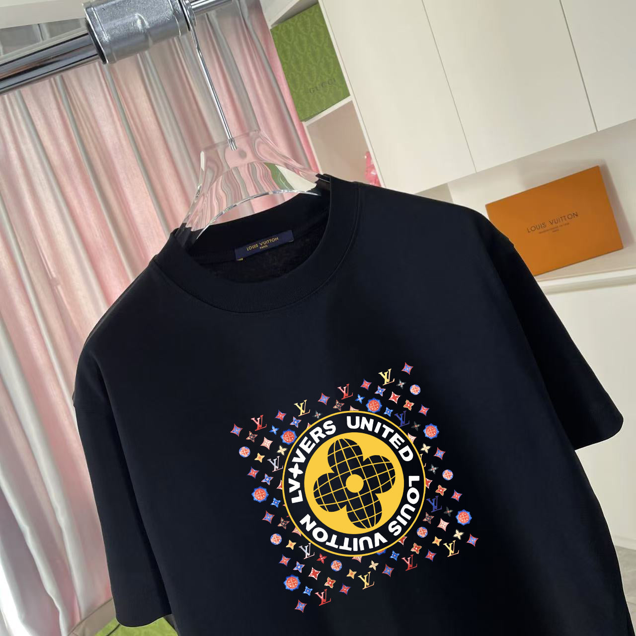 LuxluxHouse Best Quality Clothes T-shirt Louis Vuitton