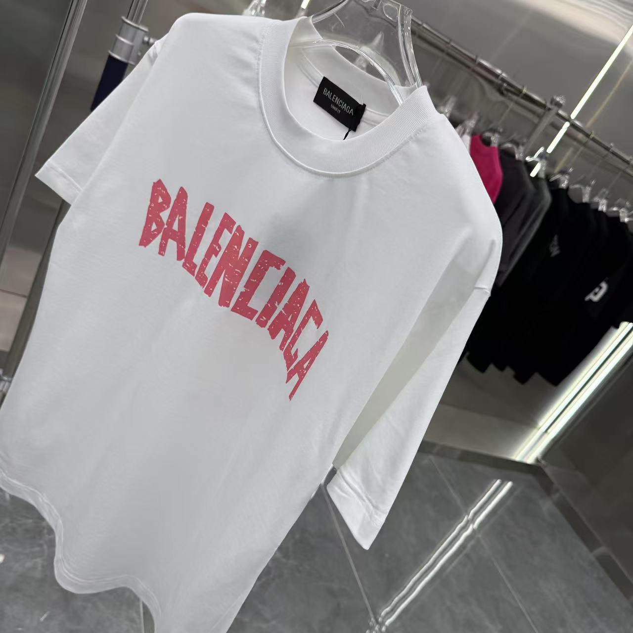LuxluxHouse Best Quality Clothes Balenciaga T-shirt