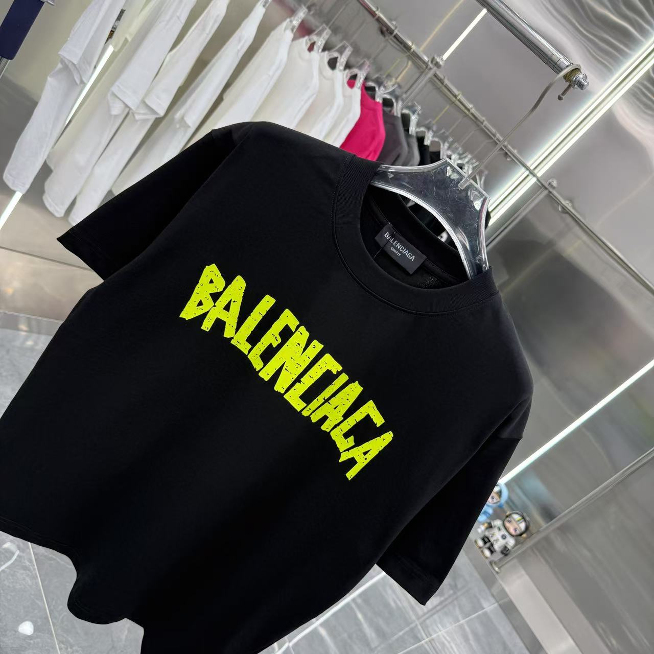 LuxluxHouse Best Quality Clothes Balenciaga T-shirt