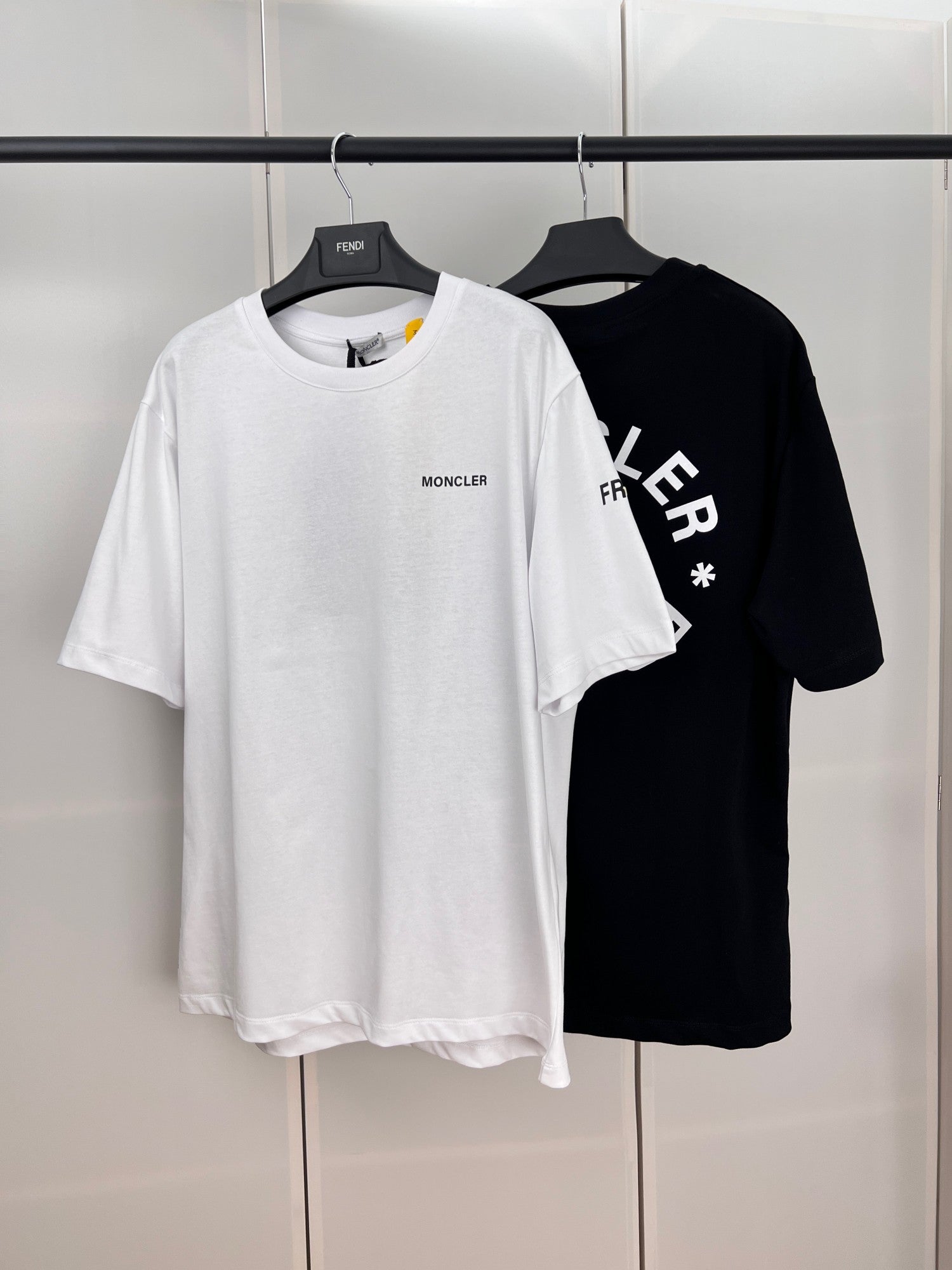 LuxluxHouse Best Quality Clothes T-shirt Moncler