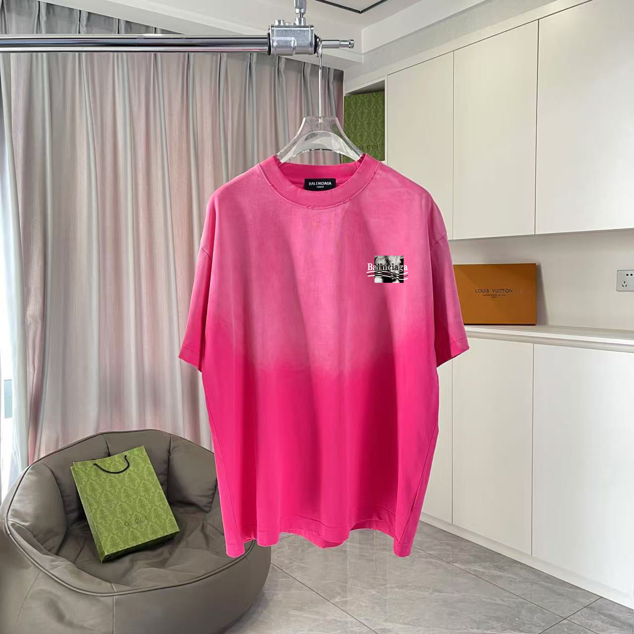 LuxluxHouse Best Quality Clothes Balenciaga T-shirt