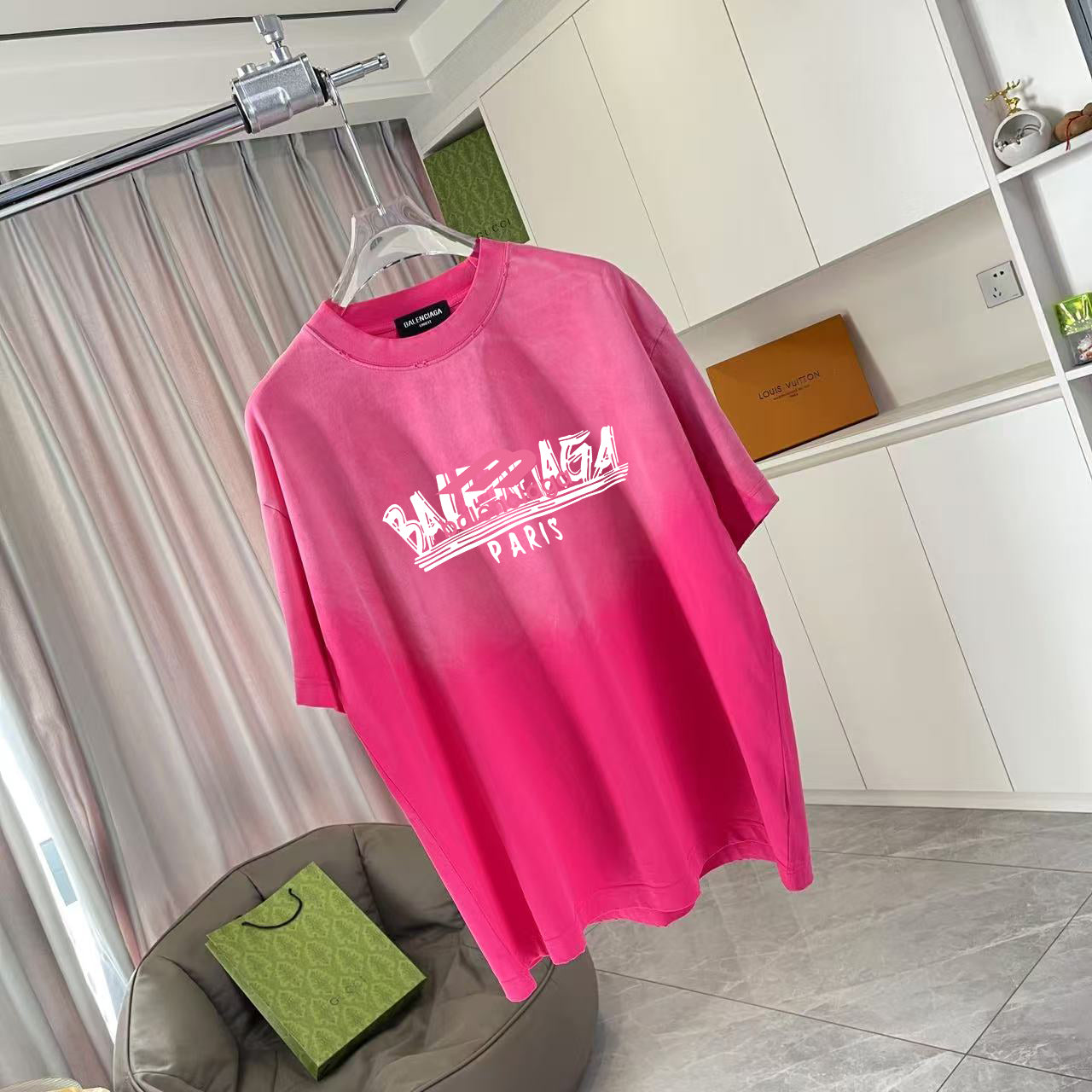 LuxluxHouse Best Quality Clothes Balenciaga T-shirt