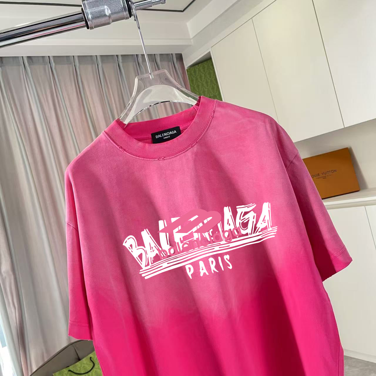 LuxluxHouse Best Quality Clothes Balenciaga T-shirt