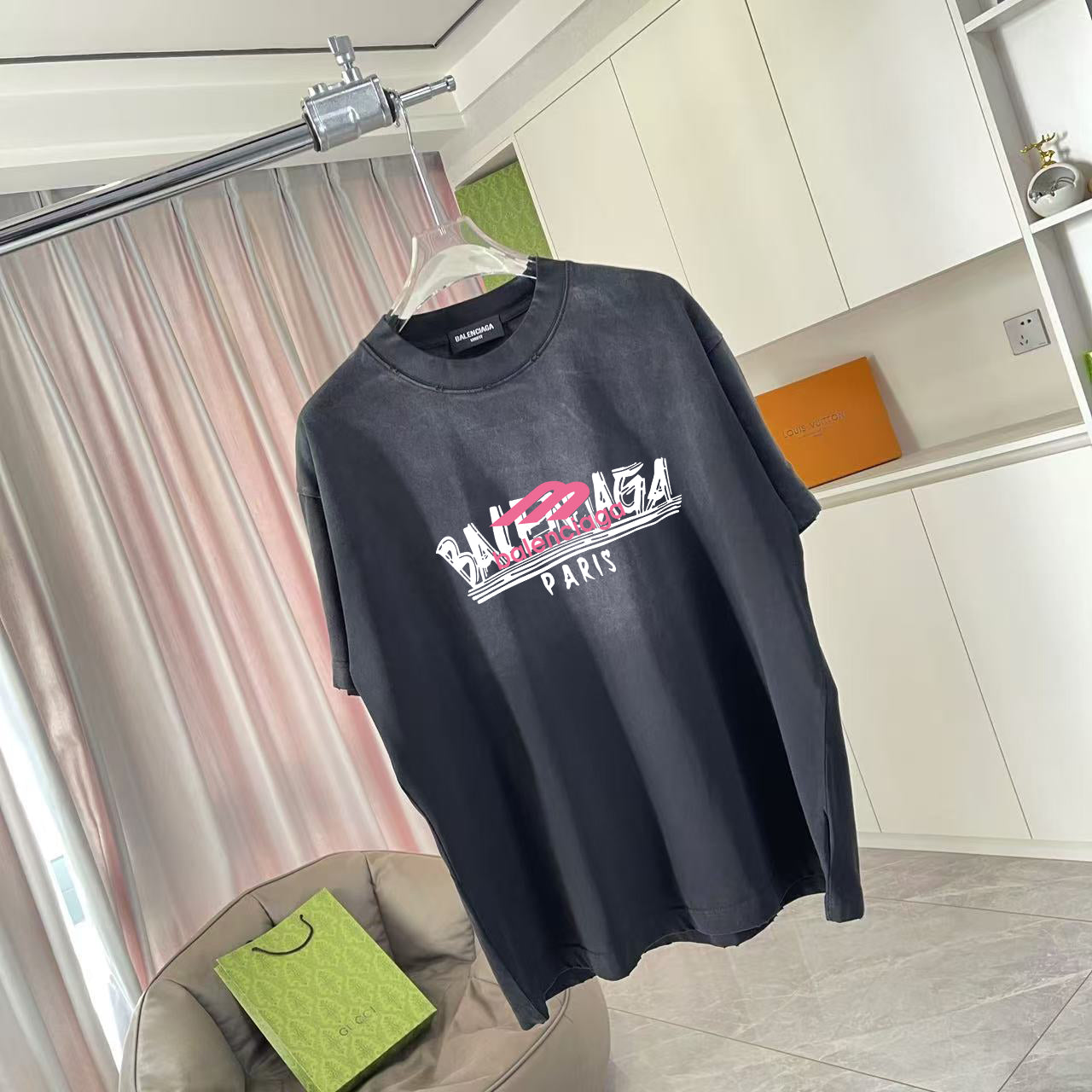 LuxluxHouse Best Quality Clothes Balenciaga T-shirt