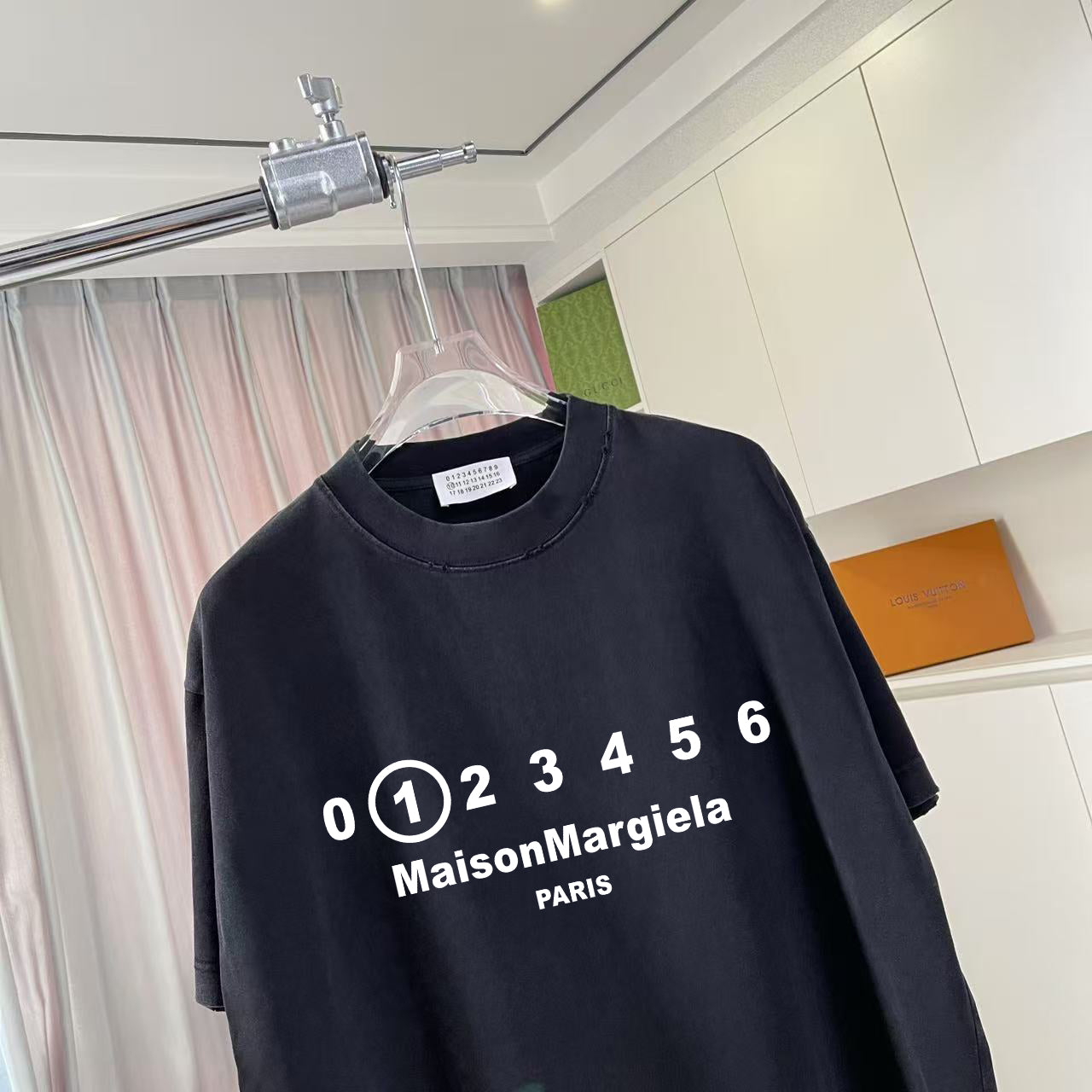 LuxluxHouse Best Quality Clothes T-shirt Chanel & Maison Margiela