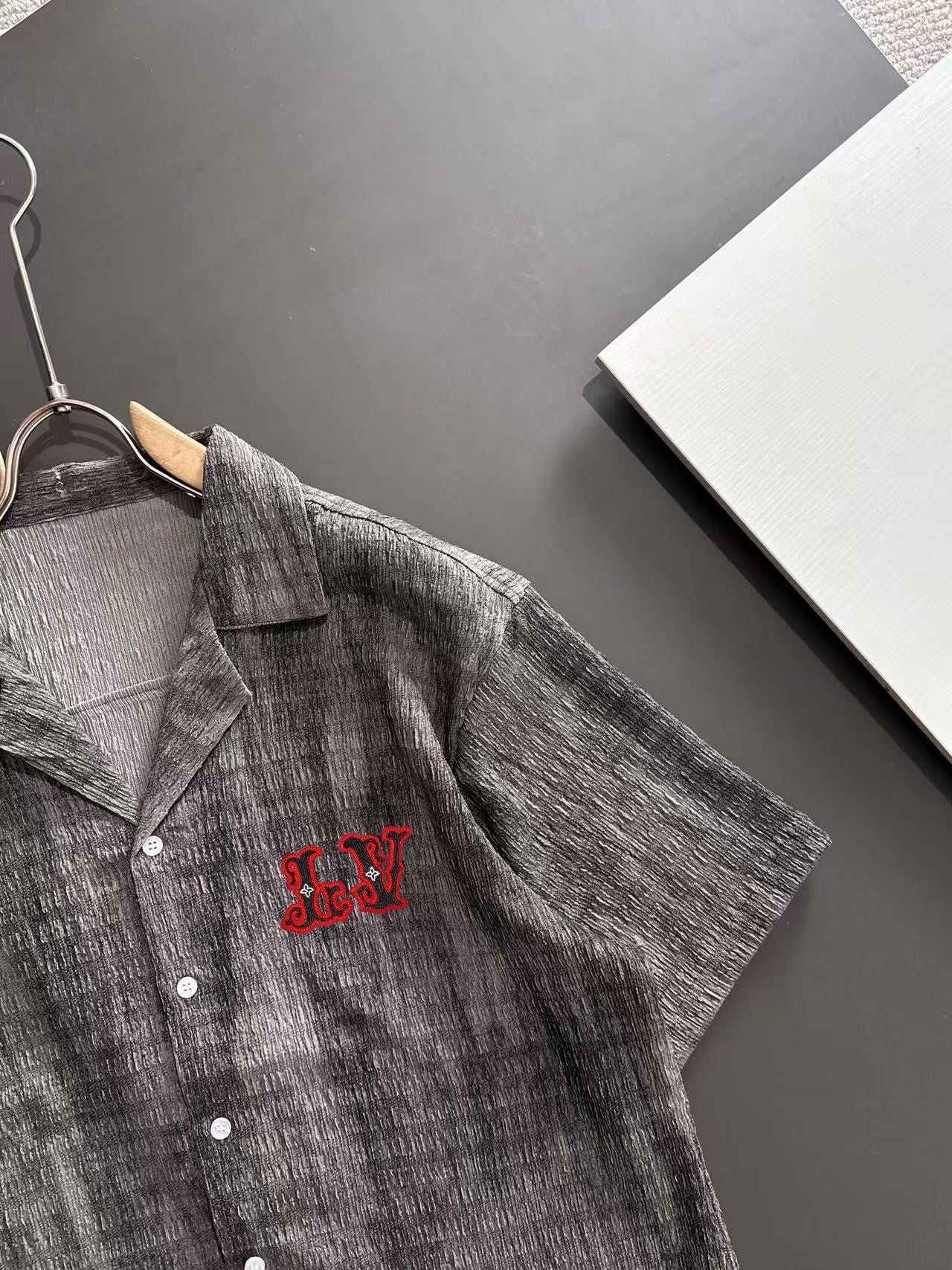 LuxluxHouse Best Quality Clothes Shirts&Polo Louis Vuitton