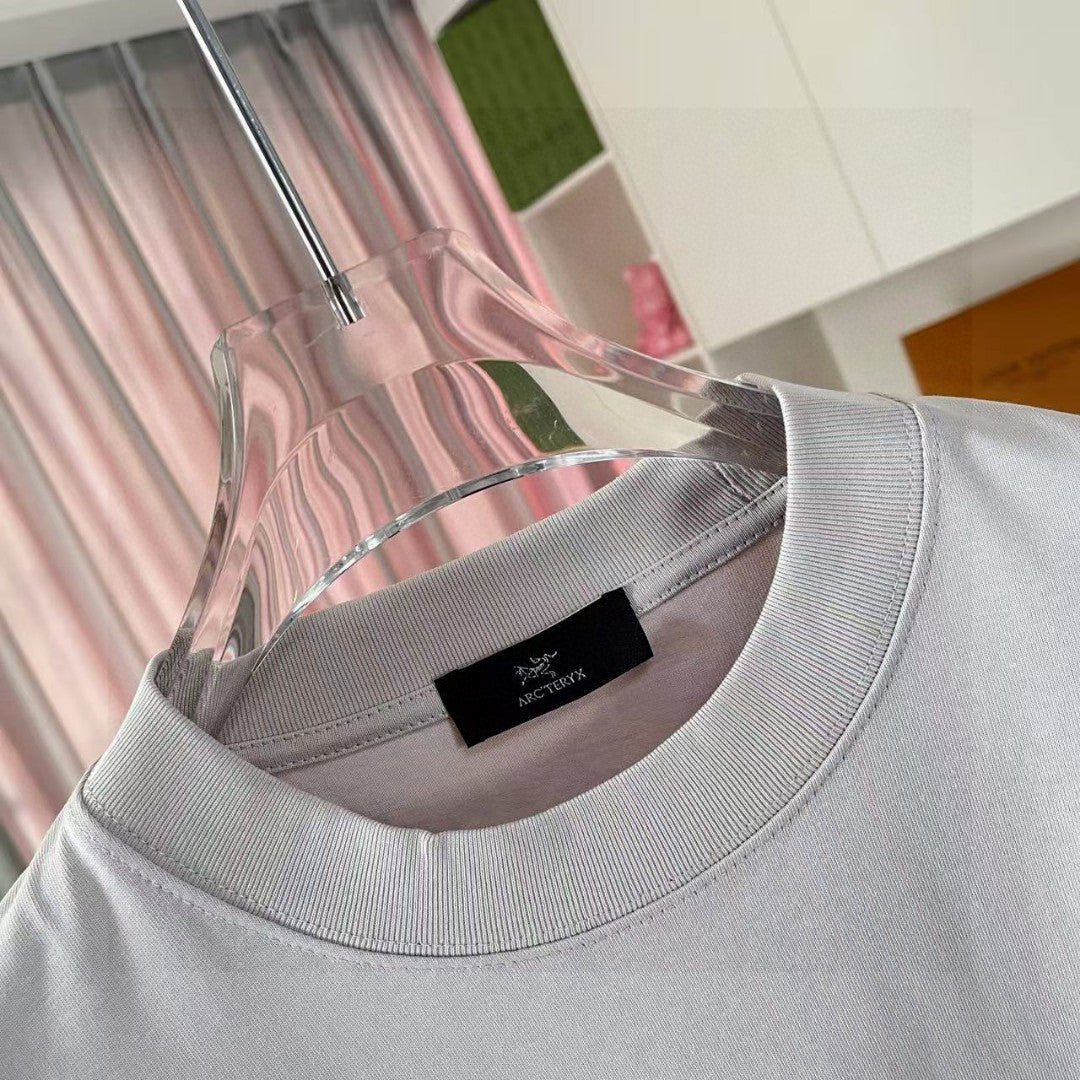 LuxluxHouse Best Quality Clothes T-shirt Arcteryx