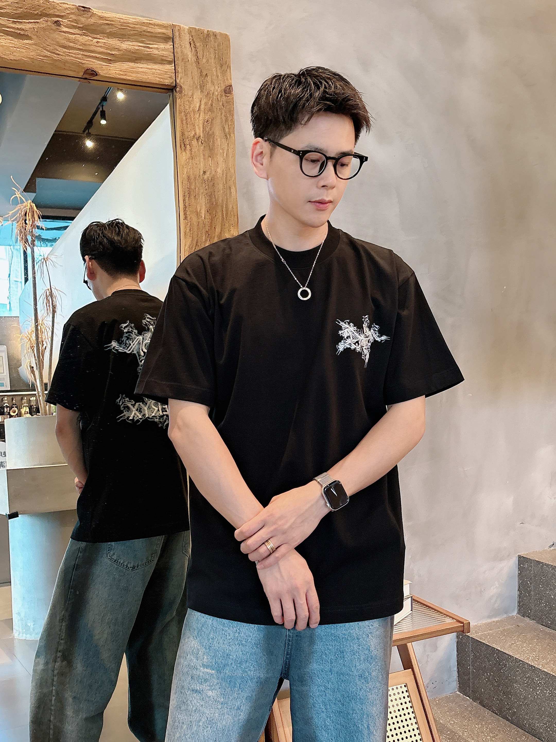 LuxluxHouse Best Quality Clothes T-shirt Arcteryx