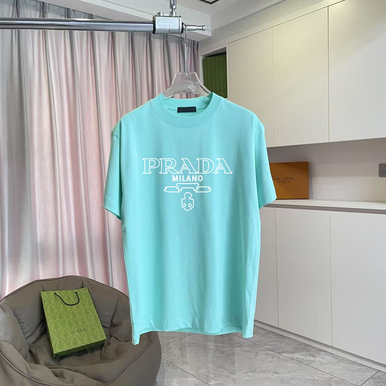 LuxluxHouse Best Quality Clothes T-shirt Prada