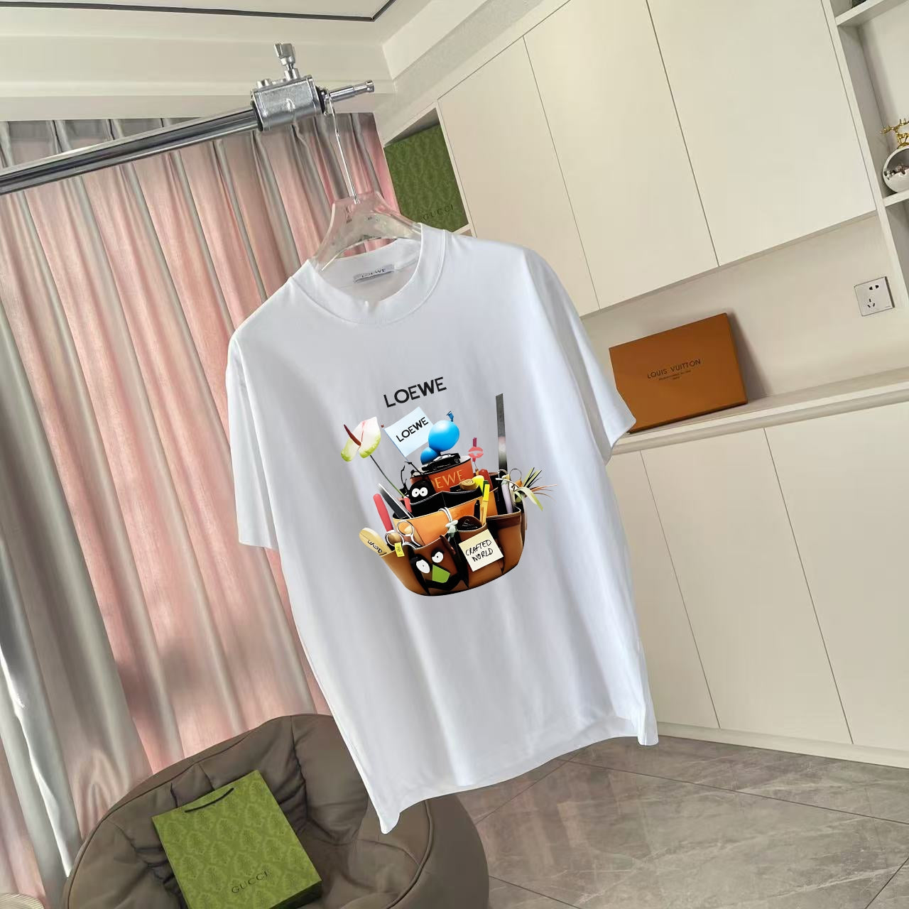 LuxluxHouse Best Quality Clothes T-shirt Loewe