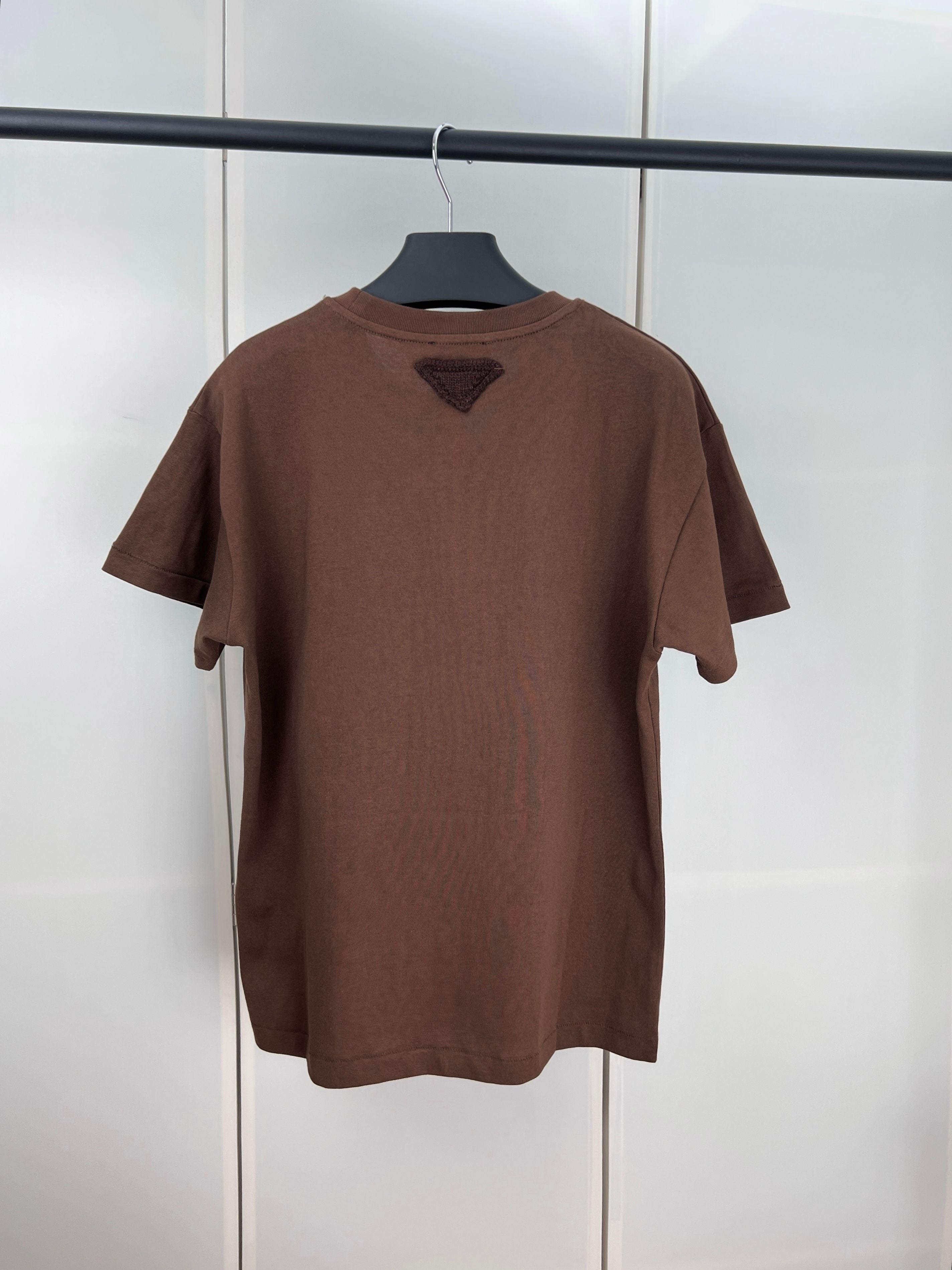LuxluxHouse Best Quality Clothes T-shirt Prada