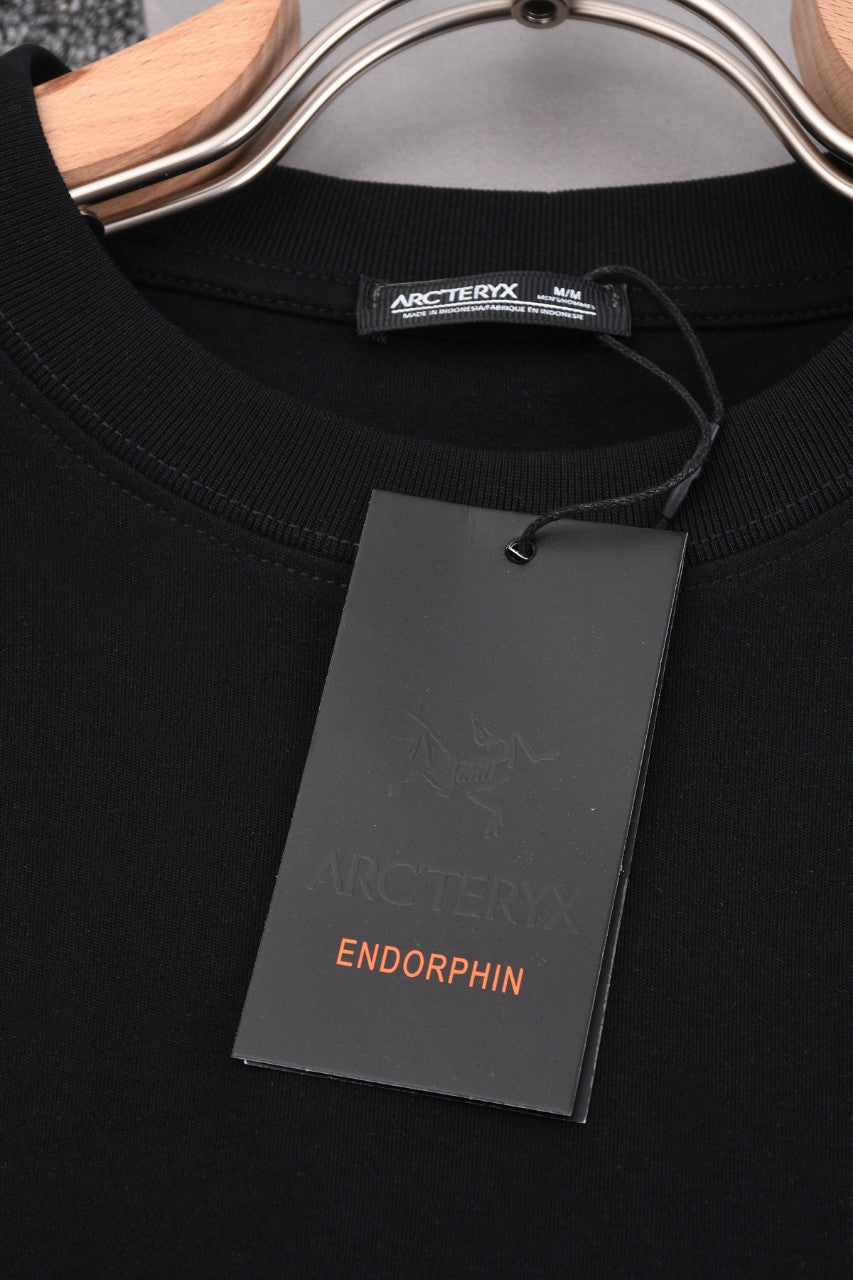 LuxluxHouse Best Quality Clothes T-shirt Arcteryx