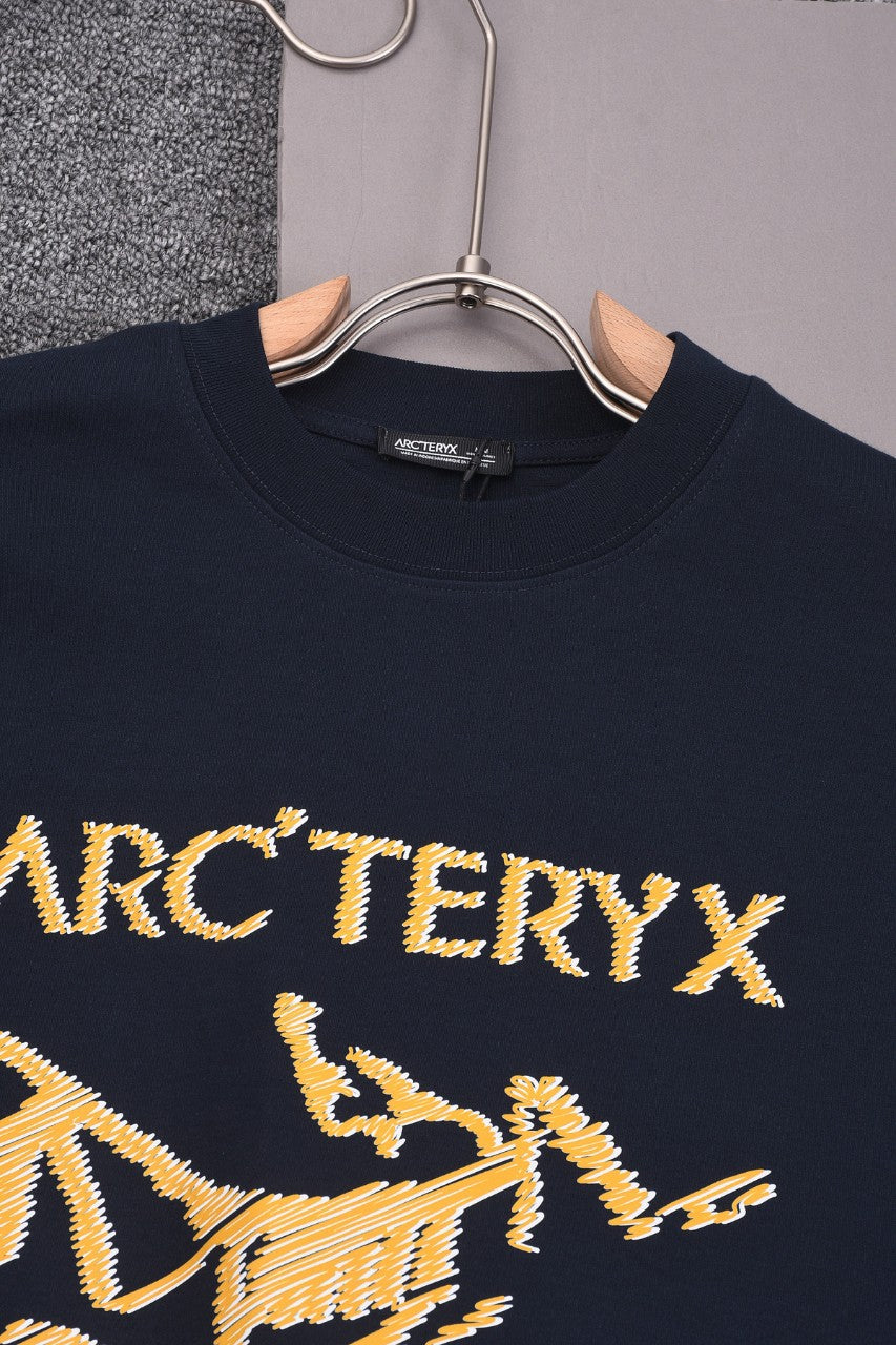 LuxluxHouse Best Quality Clothes T-shirt Arcteryx