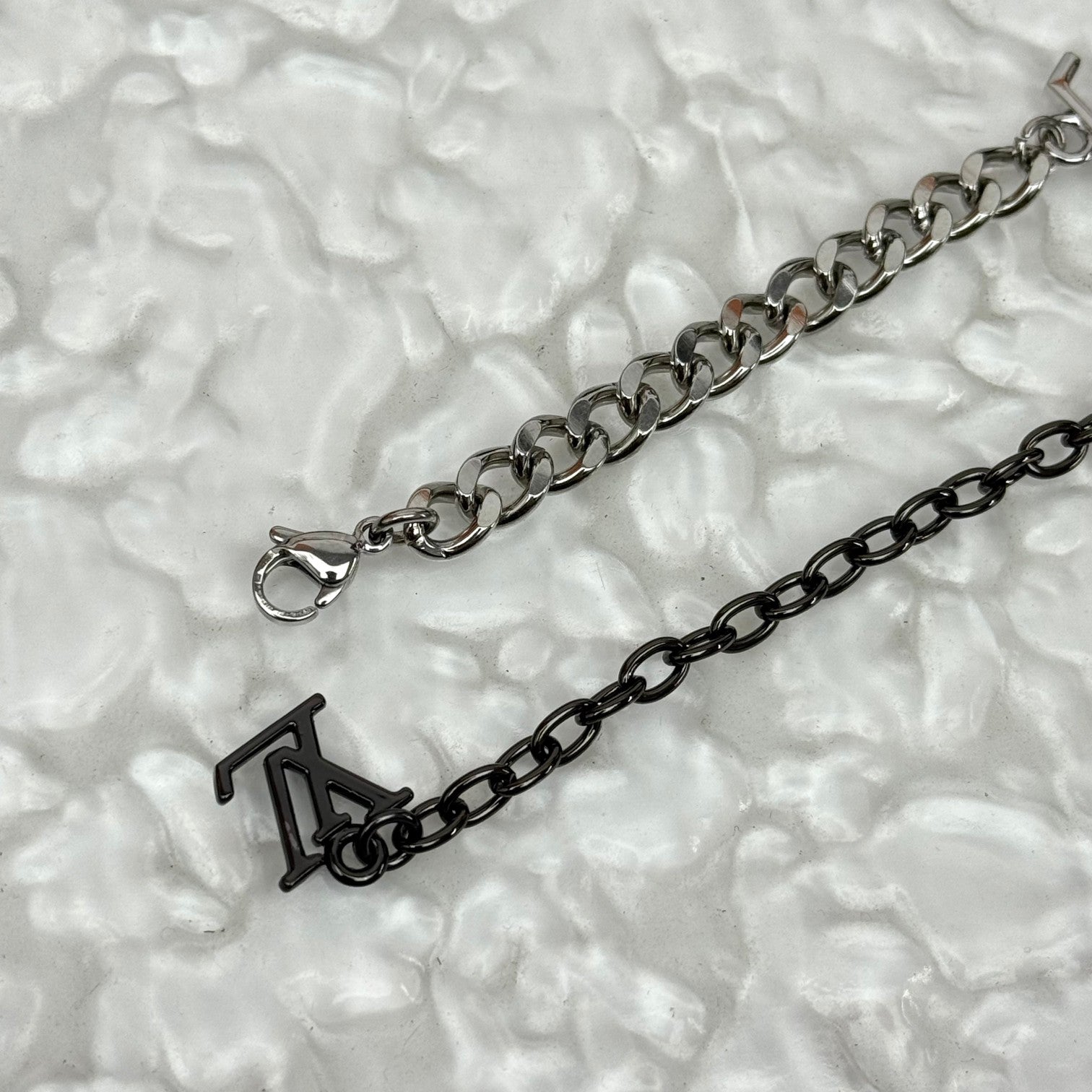 LuxluxHouse Best Quality Accessories Necklace Bracelet Louis Vuitton