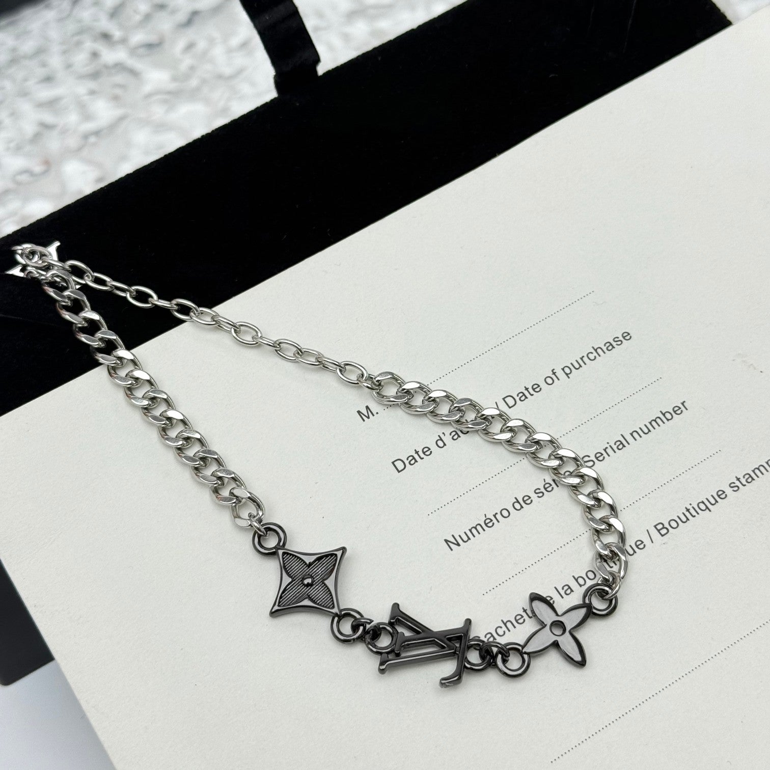 LuxluxHouse Best Quality Accessories Necklace Bracelet Louis Vuitton