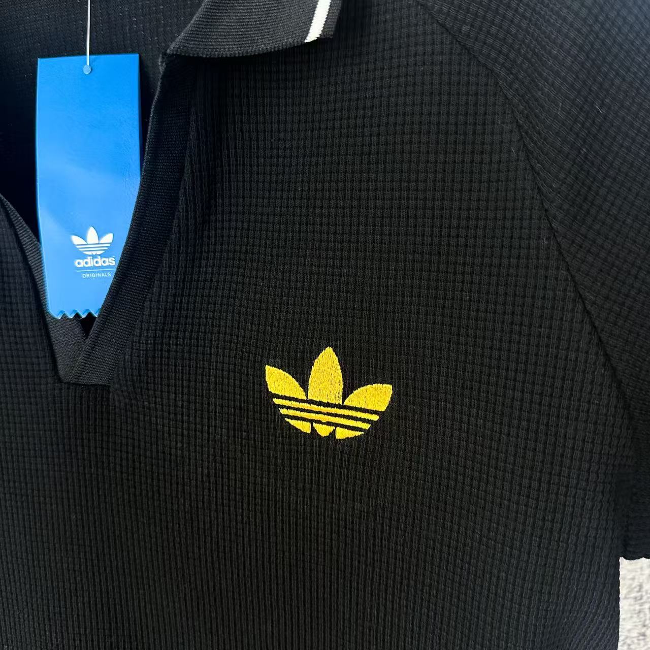 LuxluxHouse Best Quality Clothes Nike & Adidas T-shirt