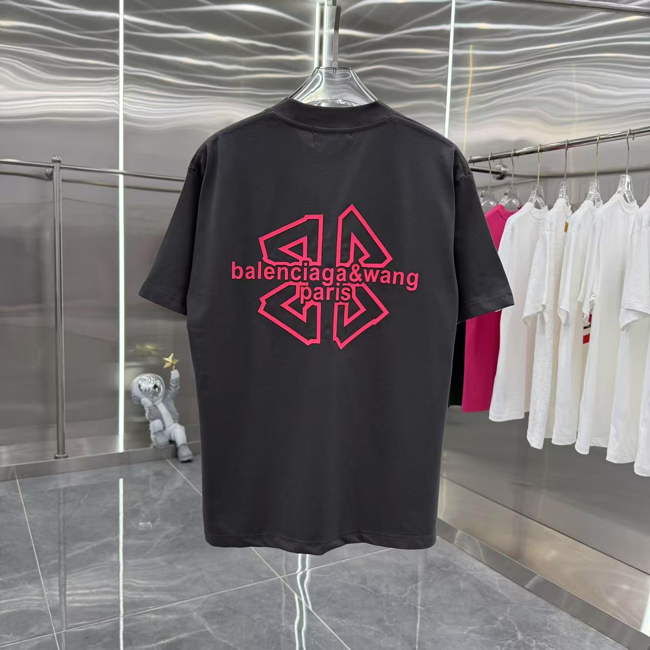 LuxluxHouse Best Quality Clothes Balenciaga T-shirt