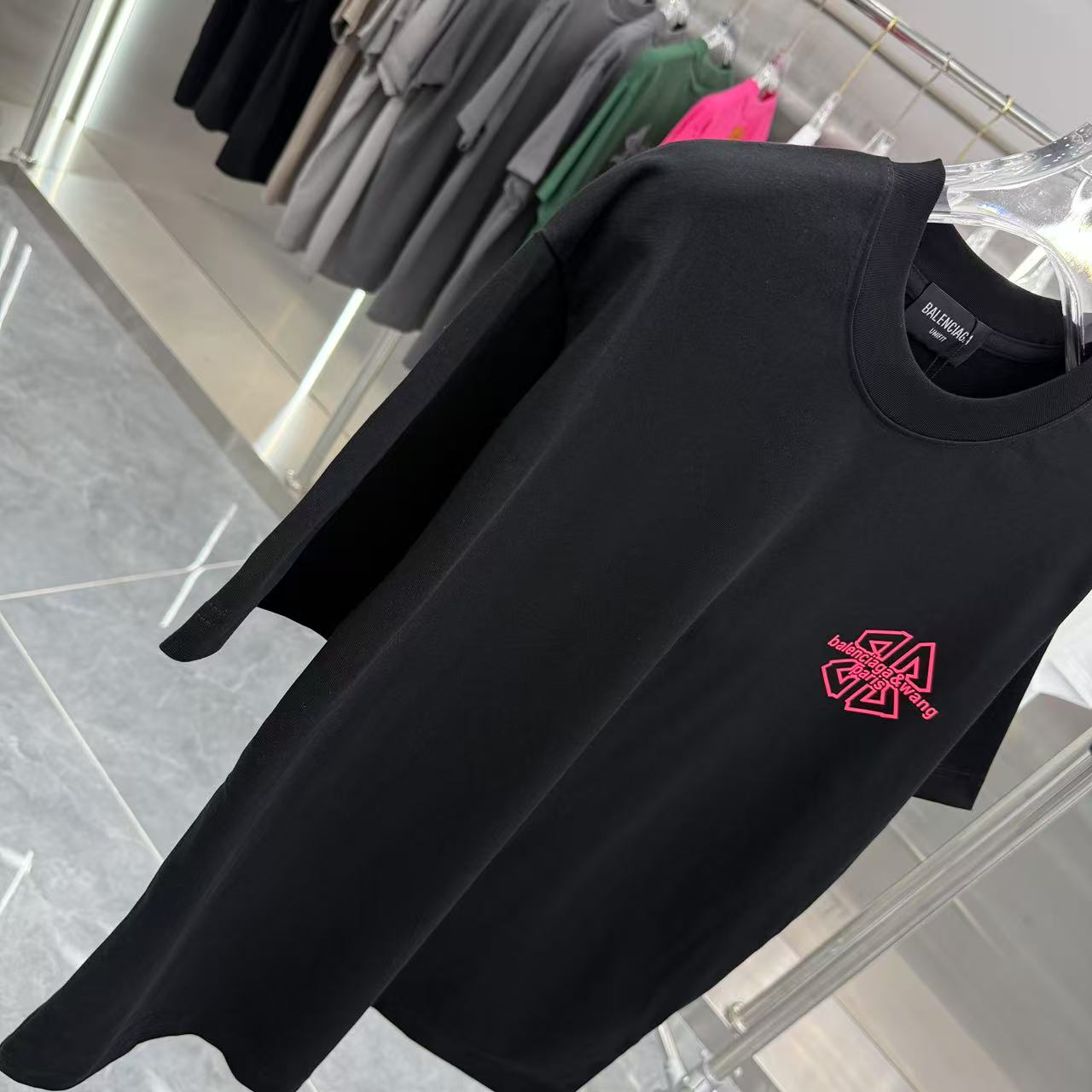 LuxluxHouse Best Quality Clothes Balenciaga T-shirt