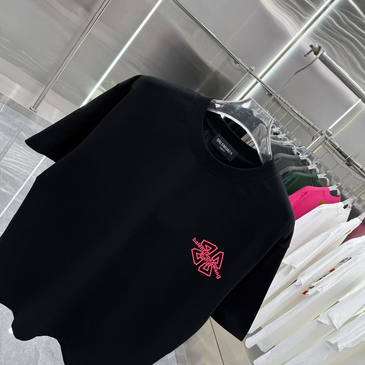 LuxluxHouse Best Quality Clothes Balenciaga T-shirt