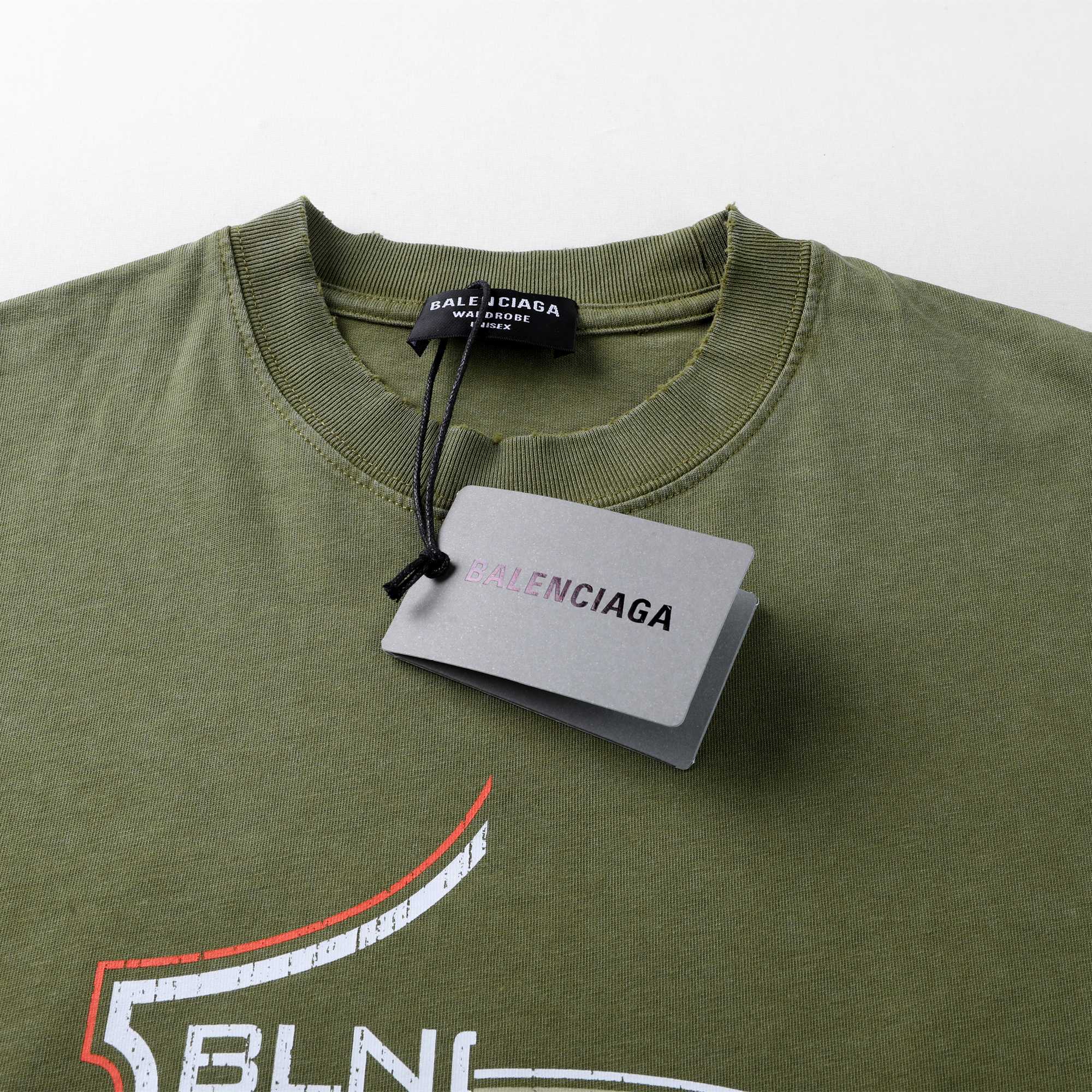 LuxluxHouse Best Quality Clothes Balenciaga T-shirt