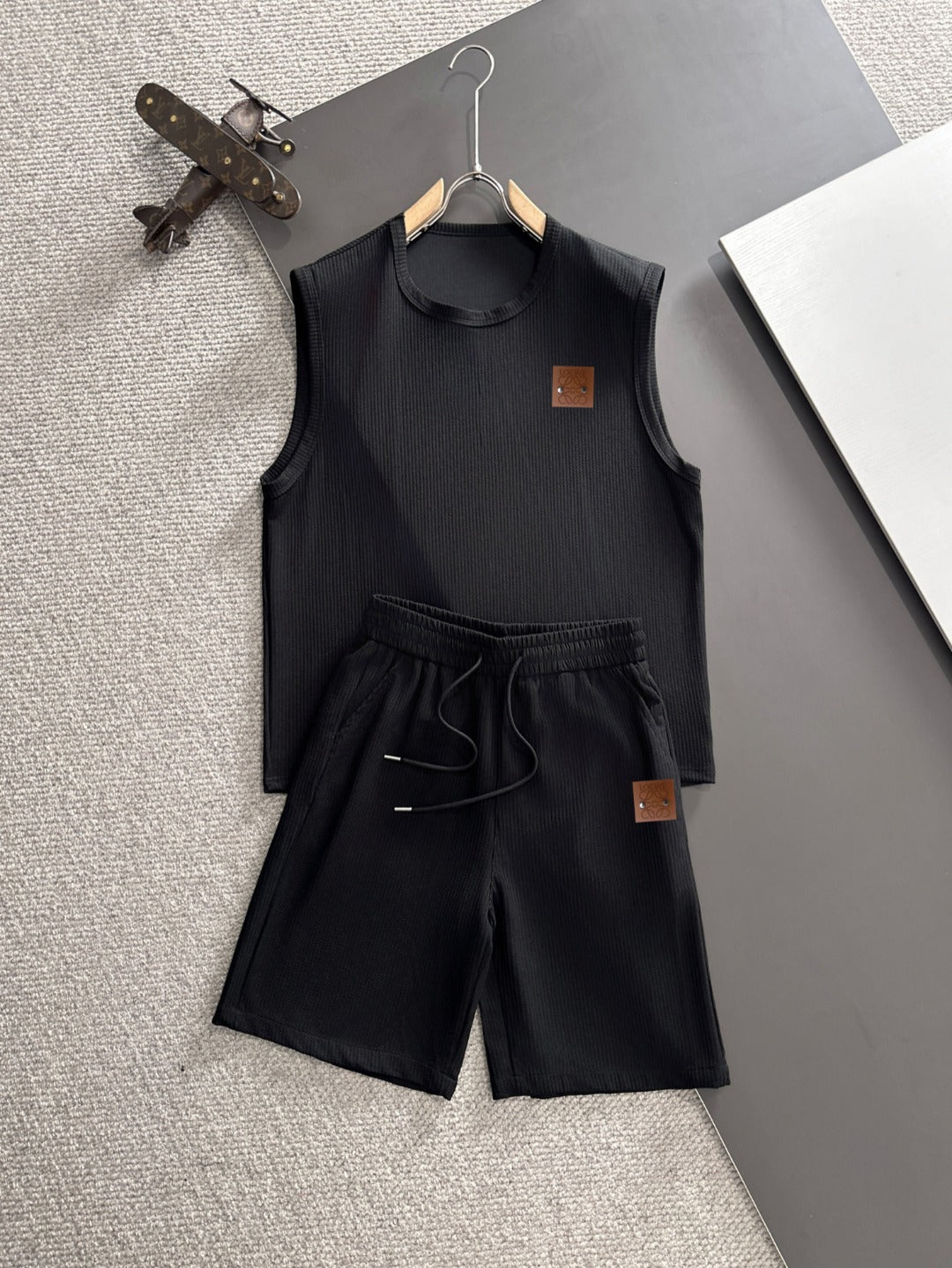 LuxluxHouse Best Quality Clothes T-shirt Loewe