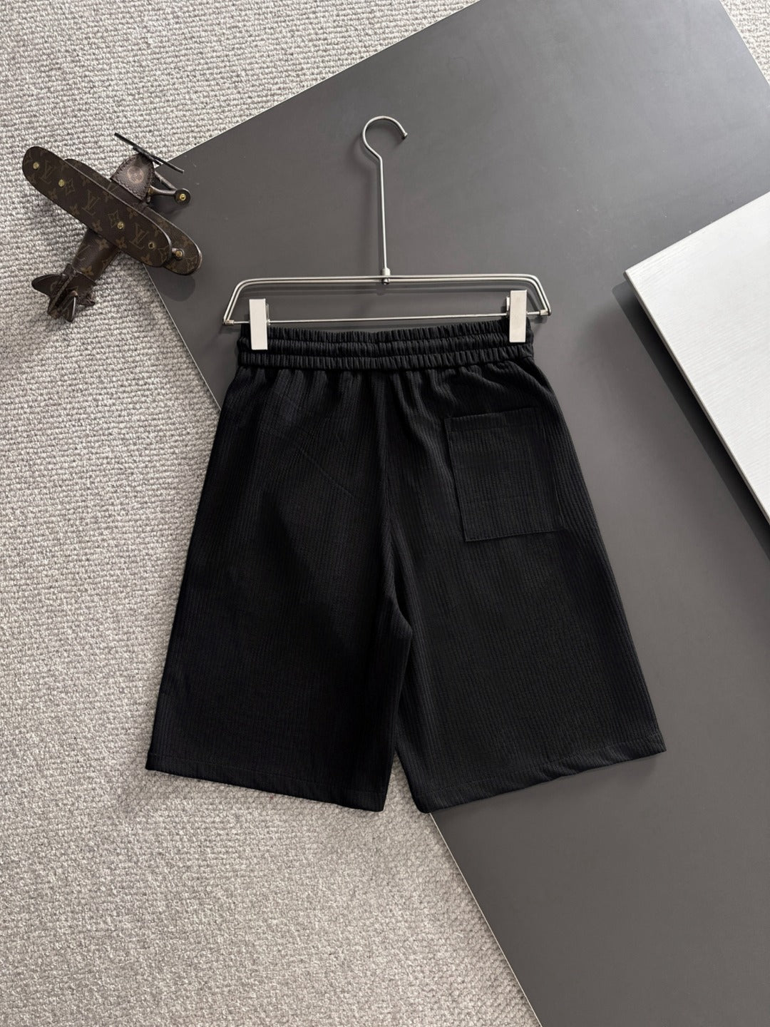 LuxluxHouse Best Quality Clothes T-shirt Loewe