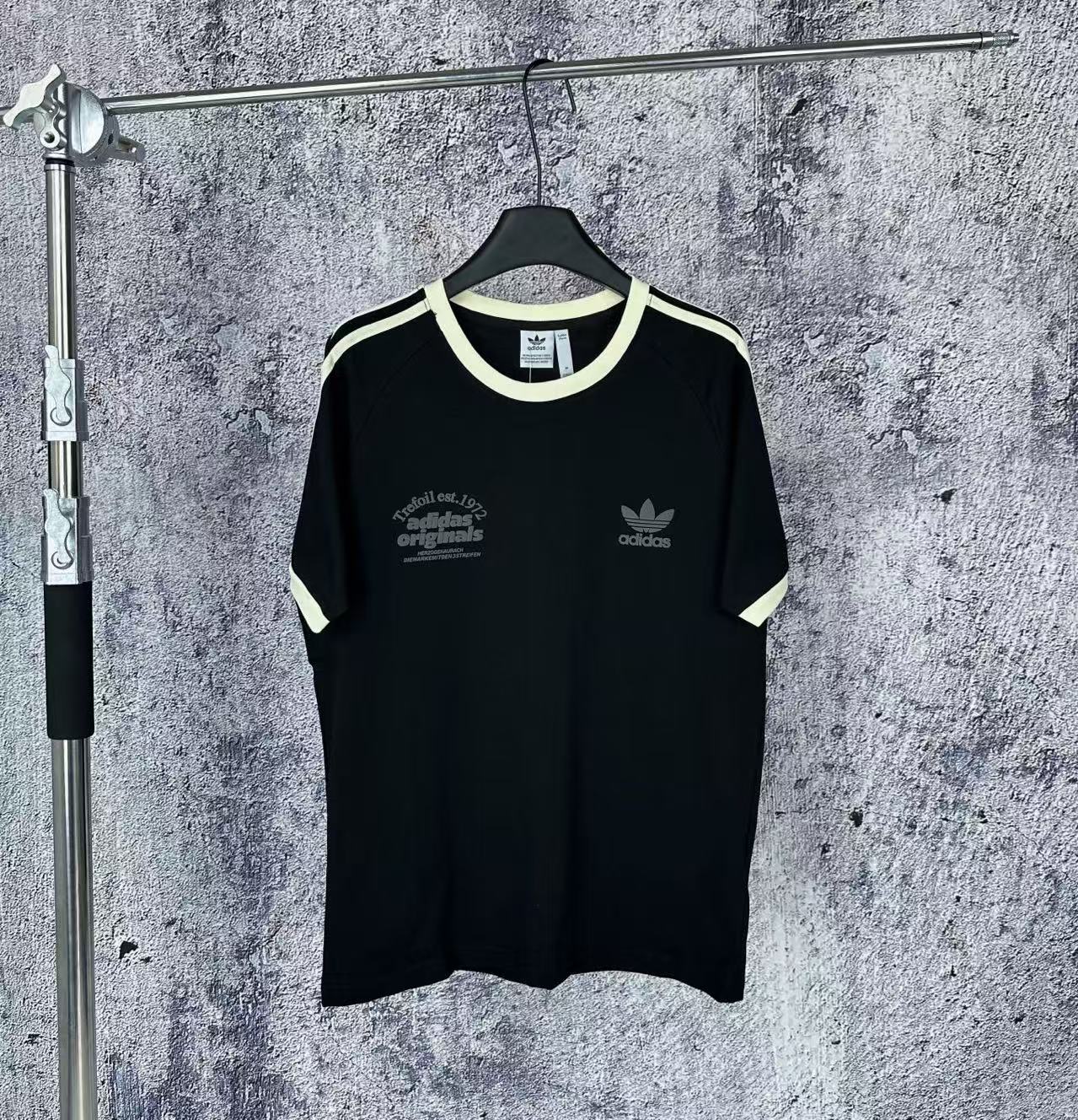 LuxluxHouse Best Quality Clothes Nike & Adidas T-shirt