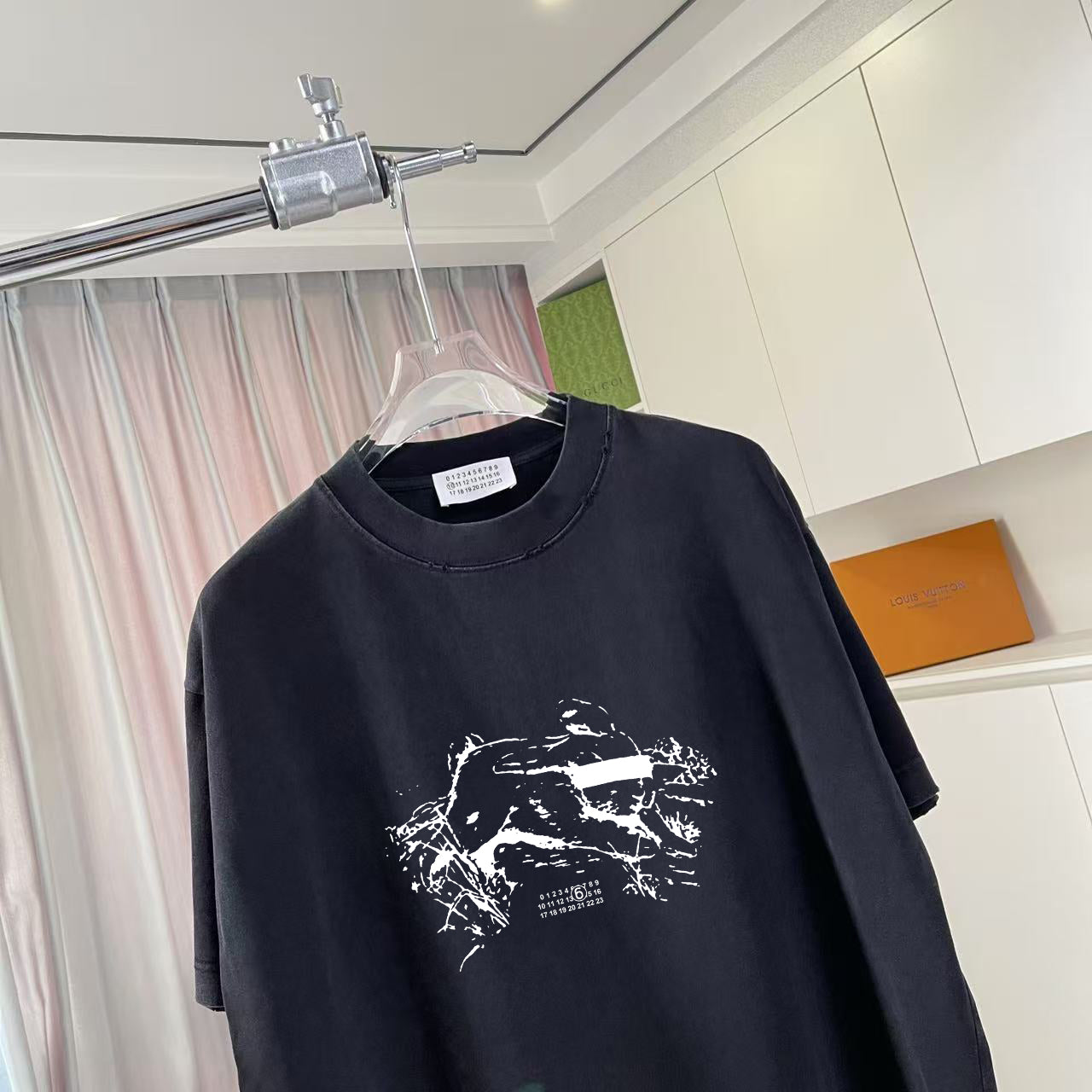 LuxluxHouse Best Quality Clothes T-shirt Chanel & Maison Margiela