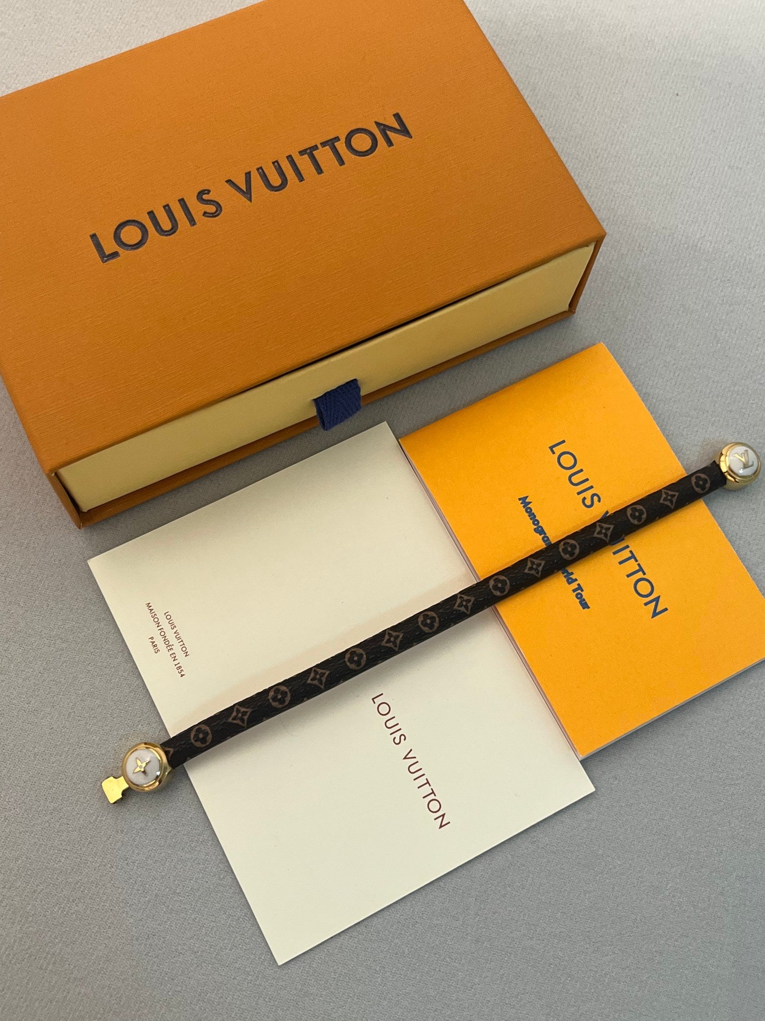 LuxluxHouse Best Quality Accessories Bracelet Louis Vuitton