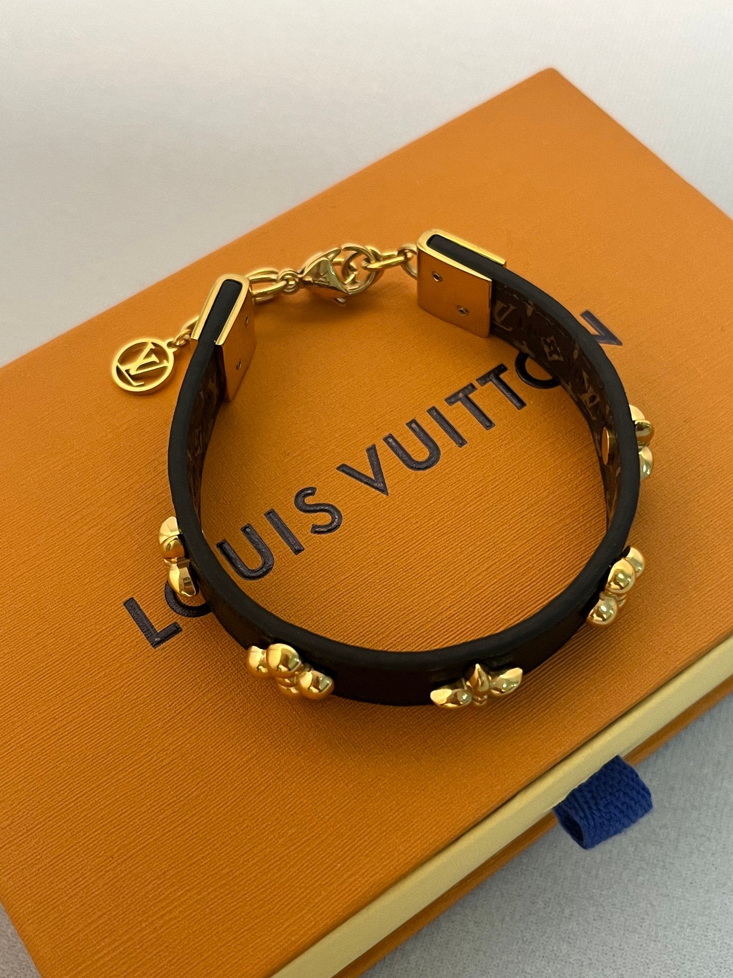 LuxluxHouse Best Quality Accessories Bracelet Louis Vuitton