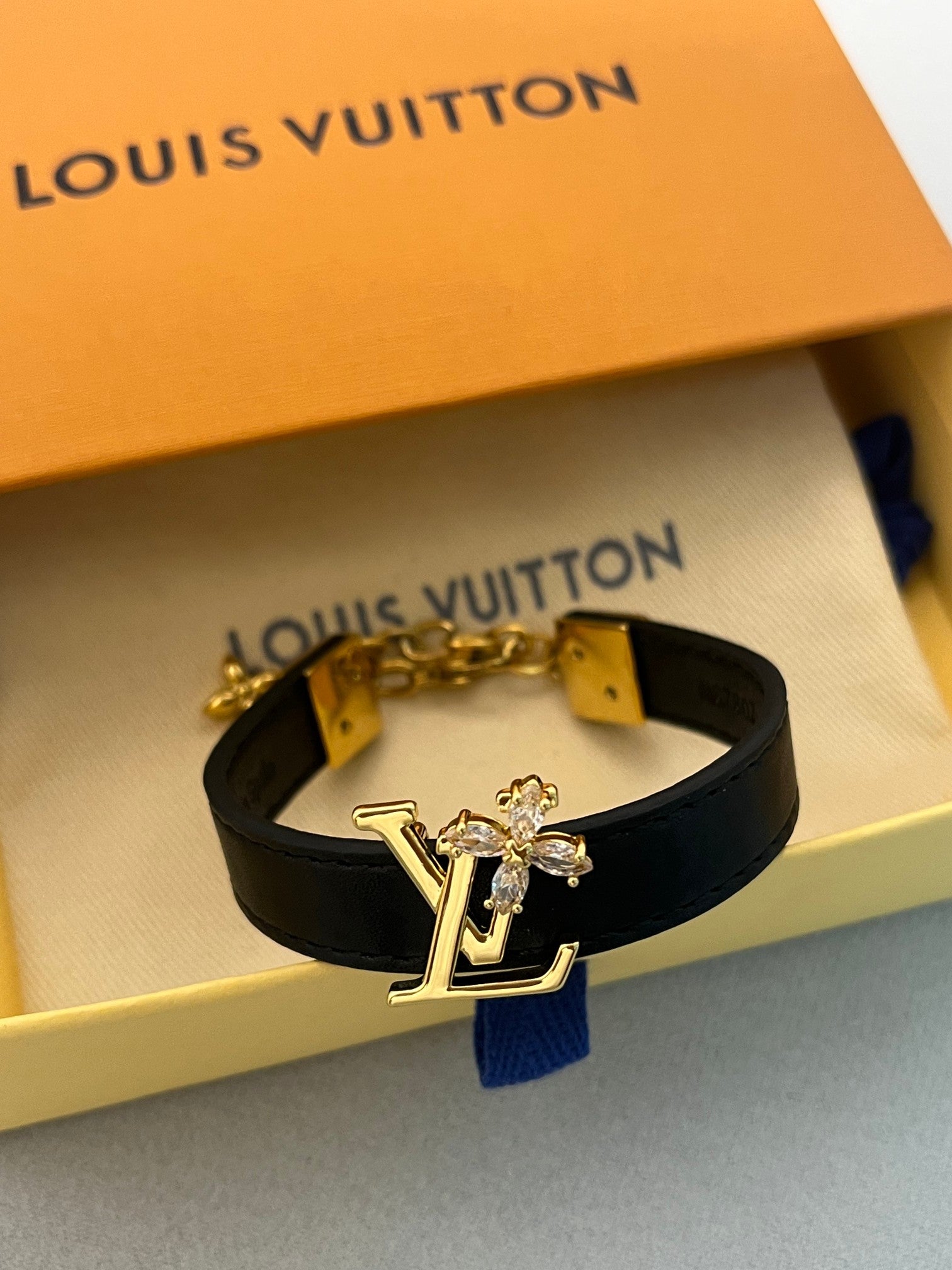 LuxluxHouse Best Quality Accessories Bracelet Louis Vuitton