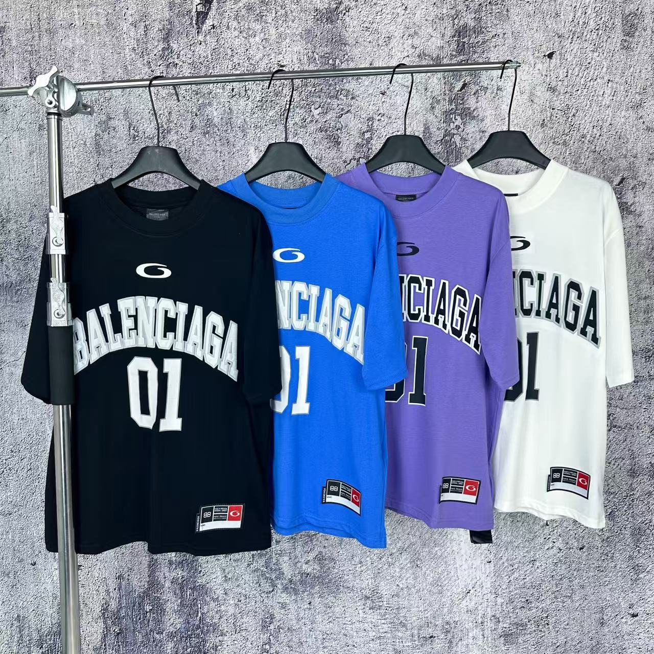 LuxluxHouse Best Quality Clothes Balenciaga T-shirt