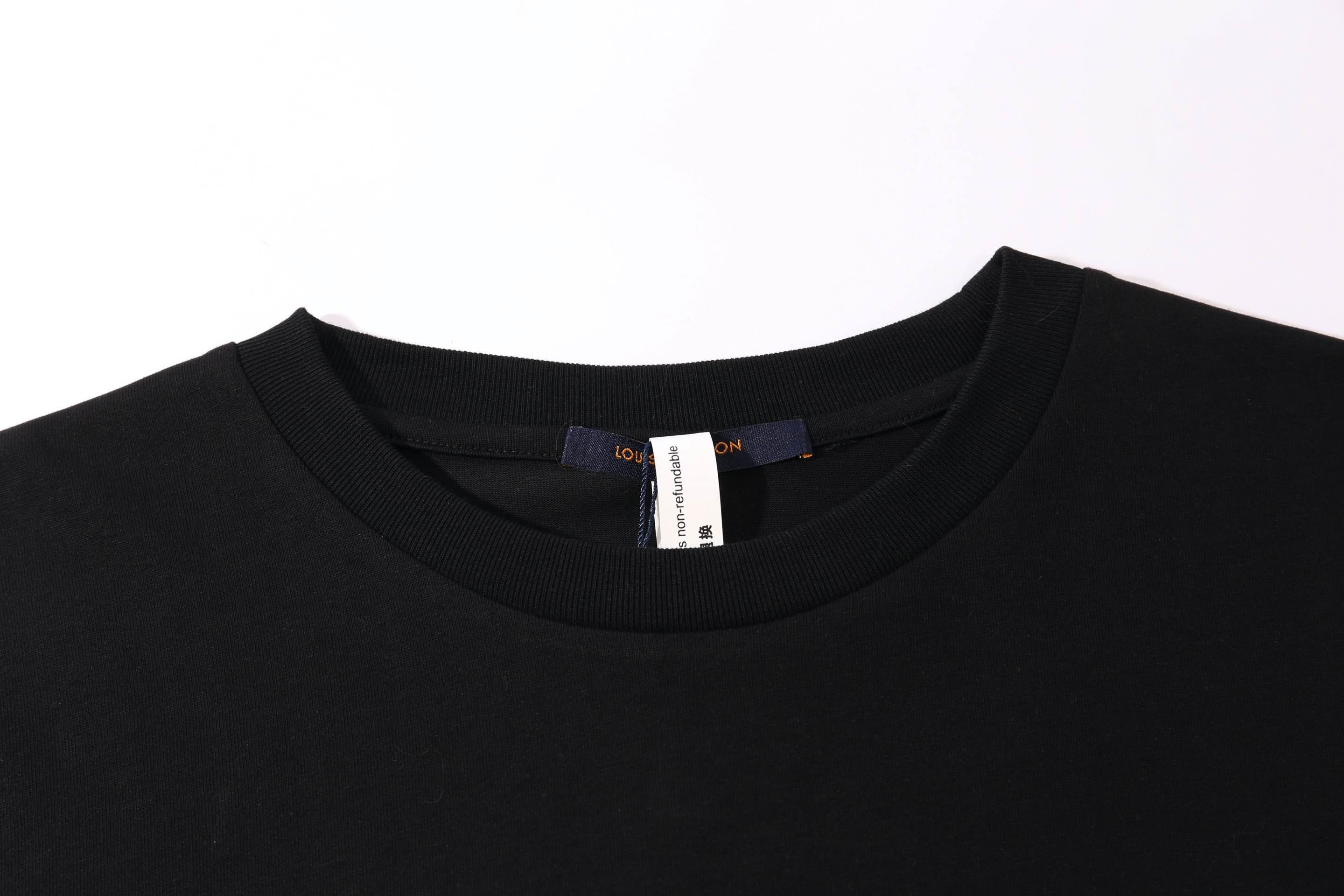 LuxluxHouse Best Quality Clothes T-shirt Louis Vuitton