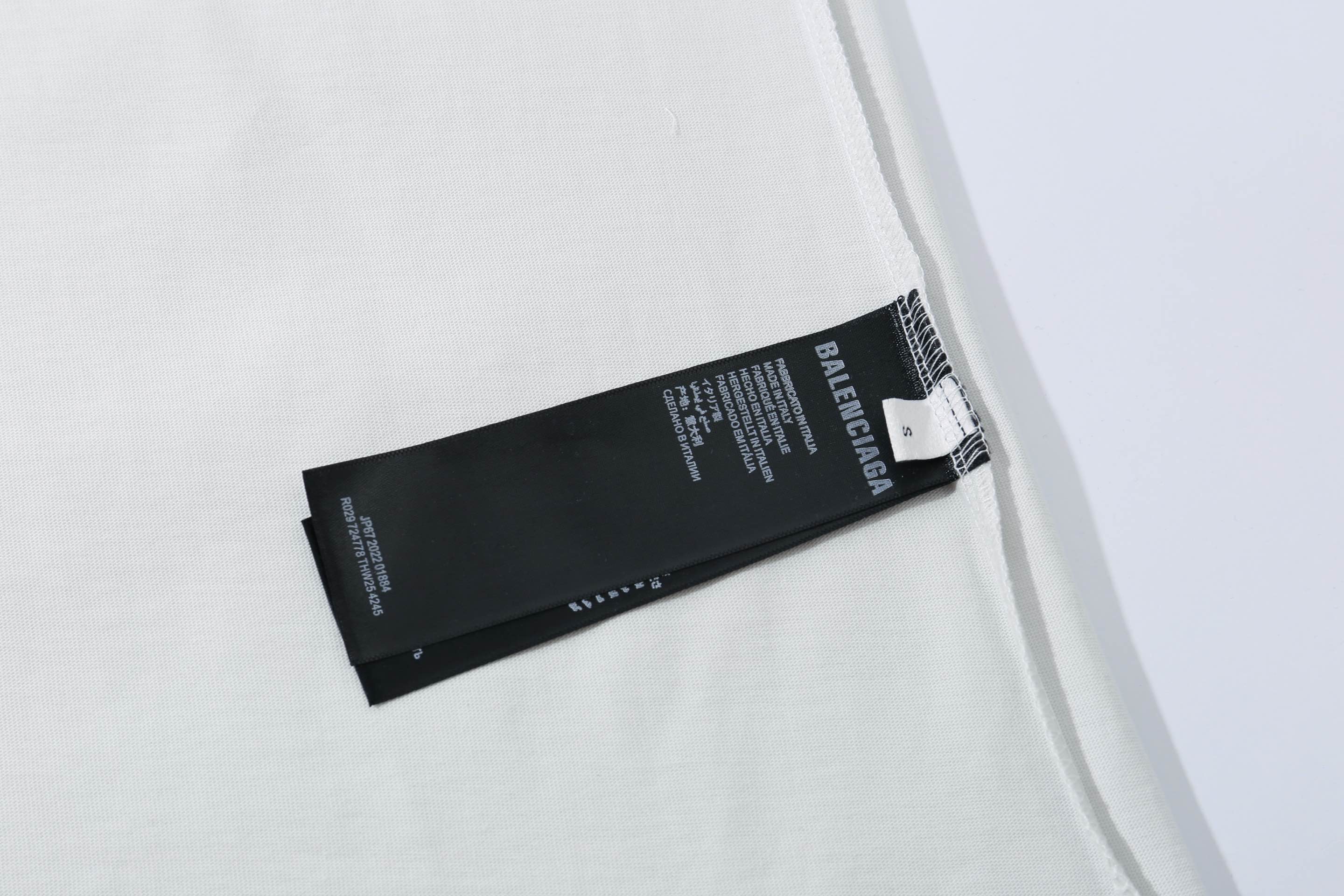 LuxluxHouse Best Quality Clothes Balenciaga T-shirt