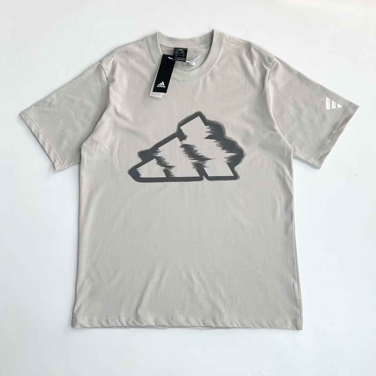 LuxluxHouse Best Quality Clothes Nike & Adidas T-shirt