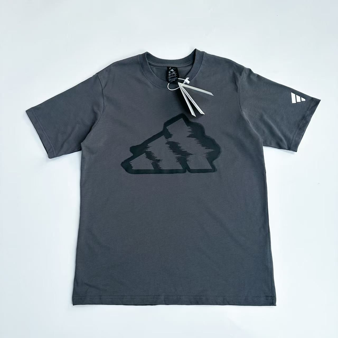 LuxluxHouse Best Quality Clothes Nike & Adidas T-shirt
